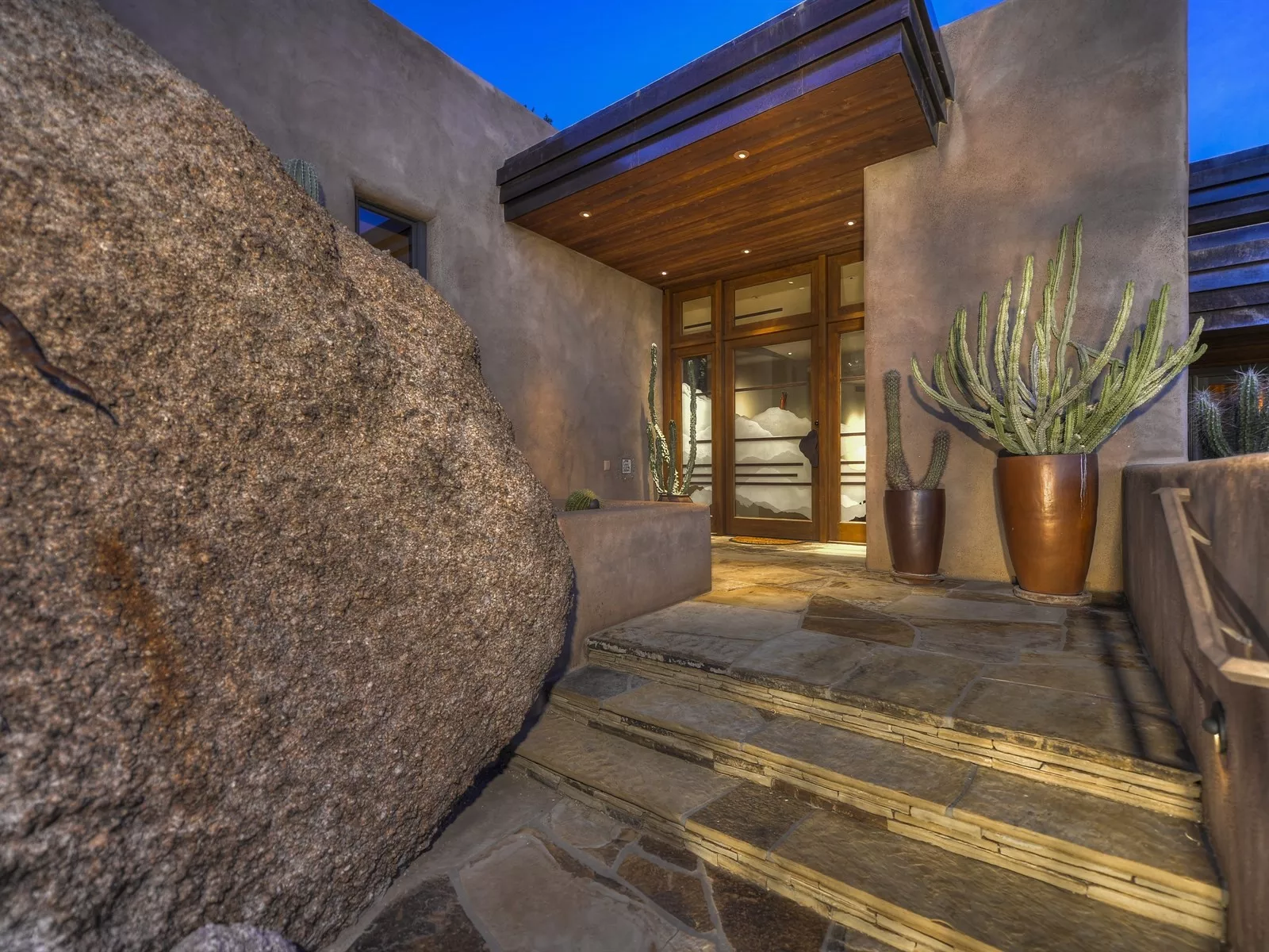 35237 North Ridgeway Dr, Carefree, Arizona 85377 - 35237-North-Ridgeway-Carefree-Arizona03-16-16-09-099_ad8mun