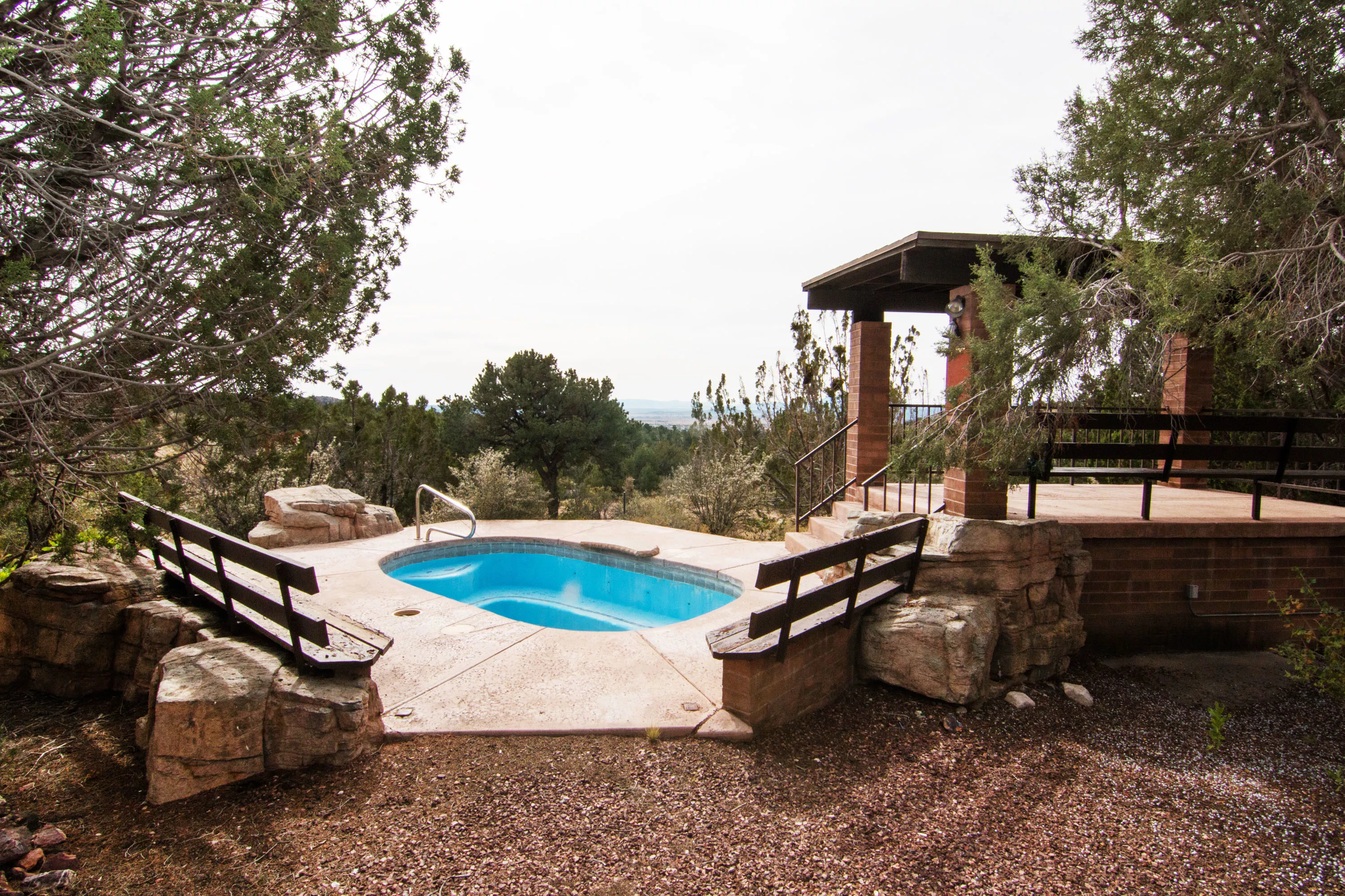 28555 North Feather Mountain Road, Paulden, Arizona 86334