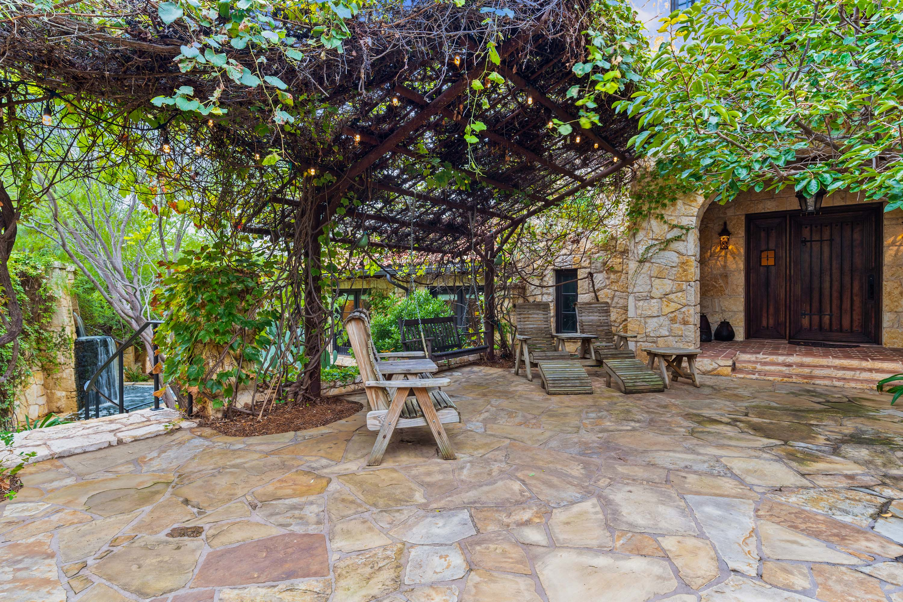 45 1011 Lakeview Point Drive - Luxury Real Estate - Concierge Auctions