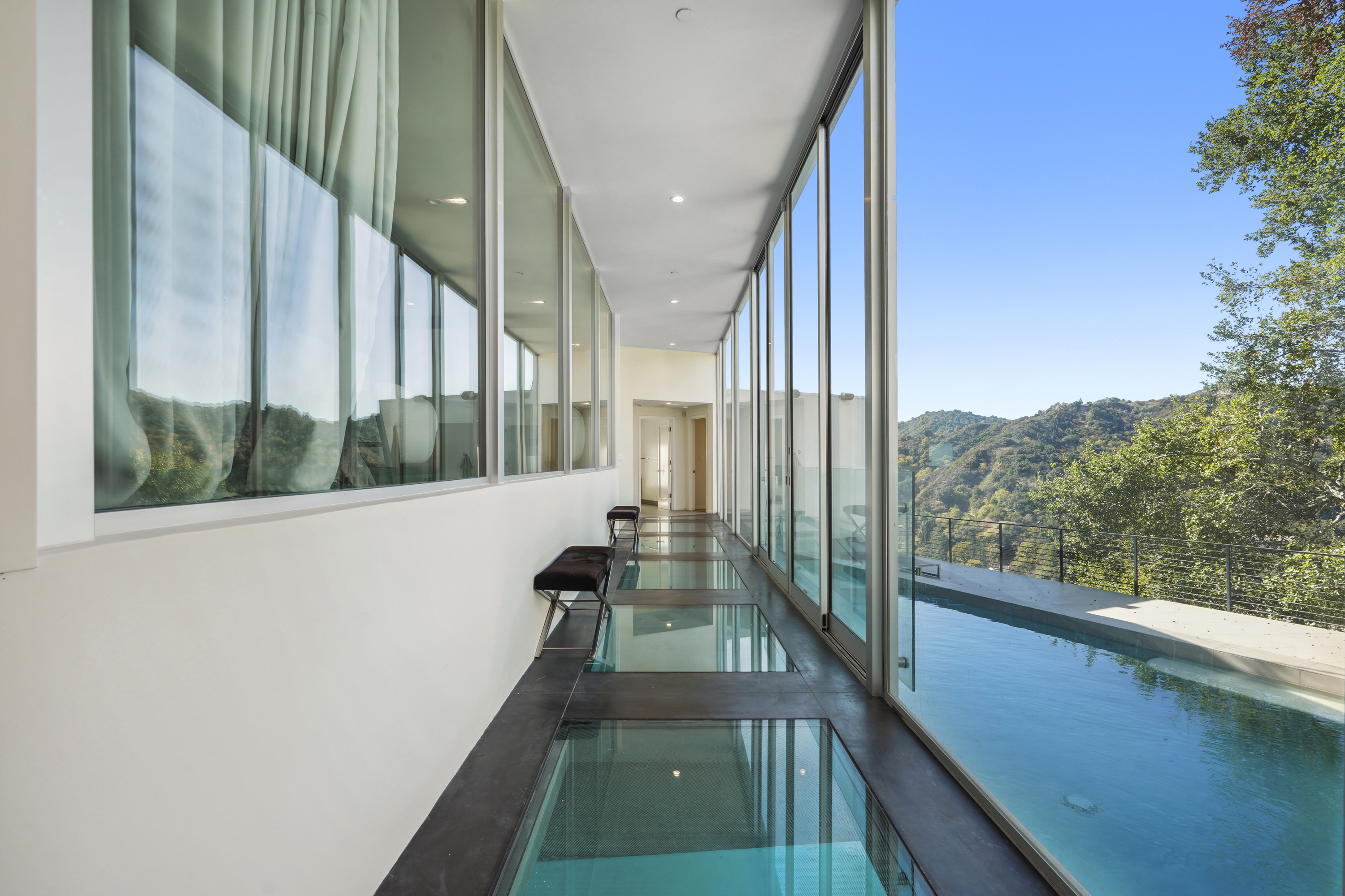 9716 Oak Pass Road, Beverly Hills, California 90210 | Concierge