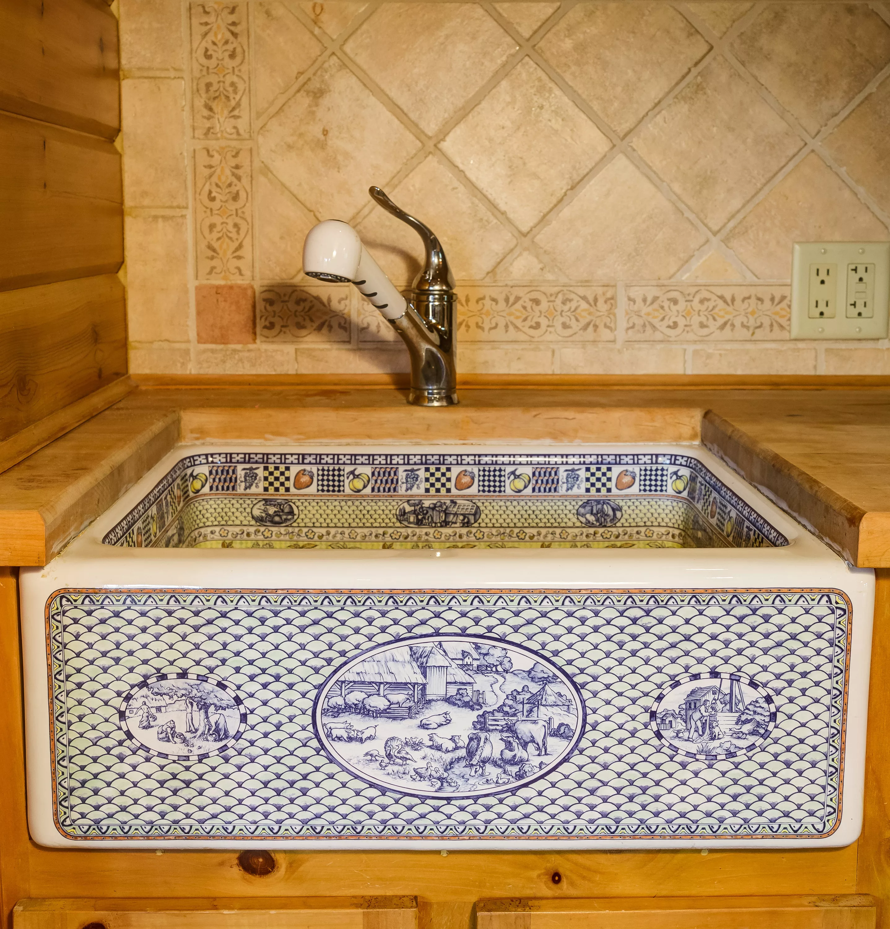 275 Kennemur Road, Historic Ellijay, Georgia 30536 - falling-waters-mountain-lodge-275-kennemur-rd-luxury-real-estate-23_viecsn