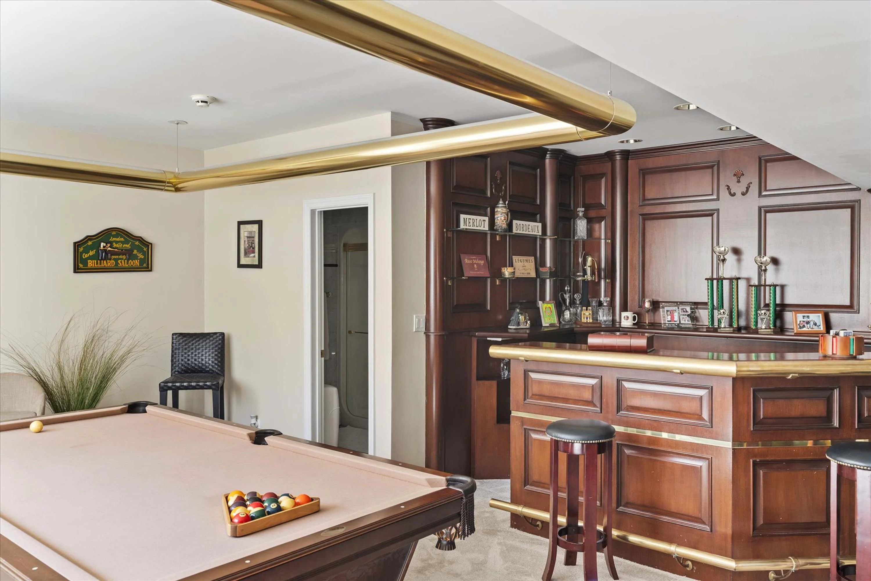 Swan Manor | 1 Swan Place, Nissequogue, Gold Coast, New York 11780 - 38_Swan_Manor_1_Swan_Place_Saint_James_NY_11780_vri12x