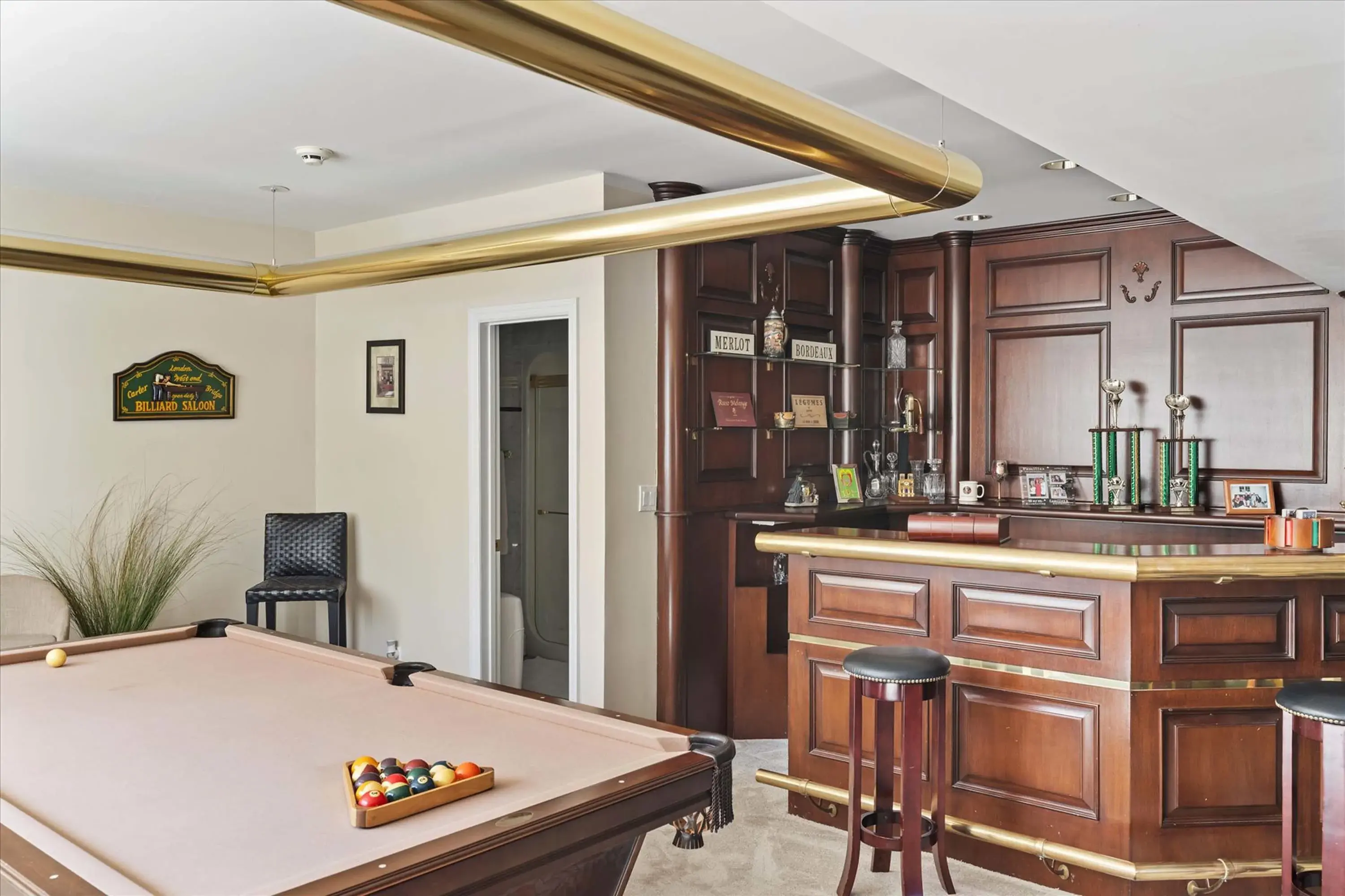 Swan Manor | 1 Swan Place, Nissequogue, Gold Coast, New York 11780 - 38_Swan_Manor_1_Swan_Place_Saint_James_NY_11780_vri12x