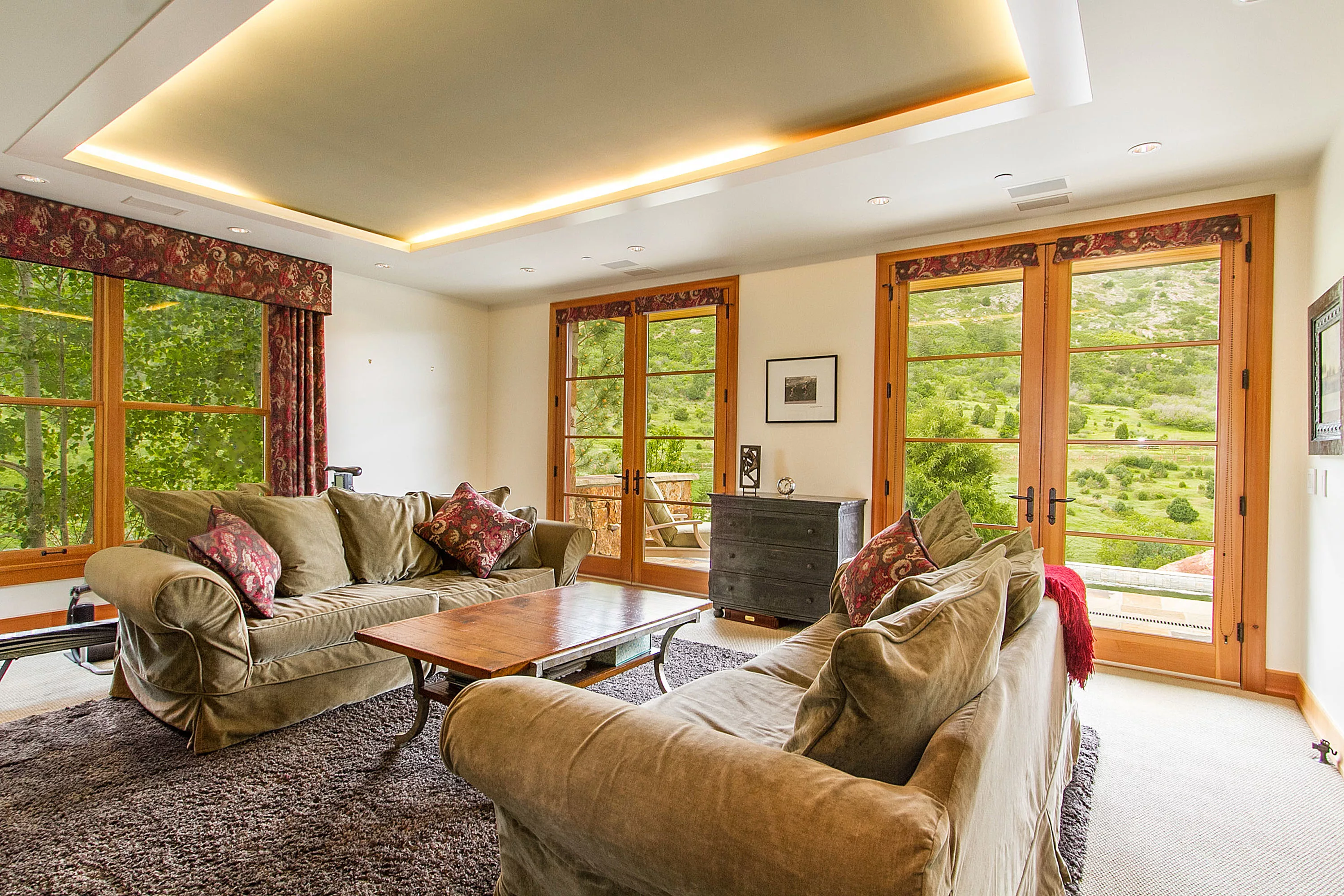 12612 White Deer Drive, Denver, Colorado 80127 - 12612-white-deer-dr-littleton-co-16-23-07-55-5555_lhzetv