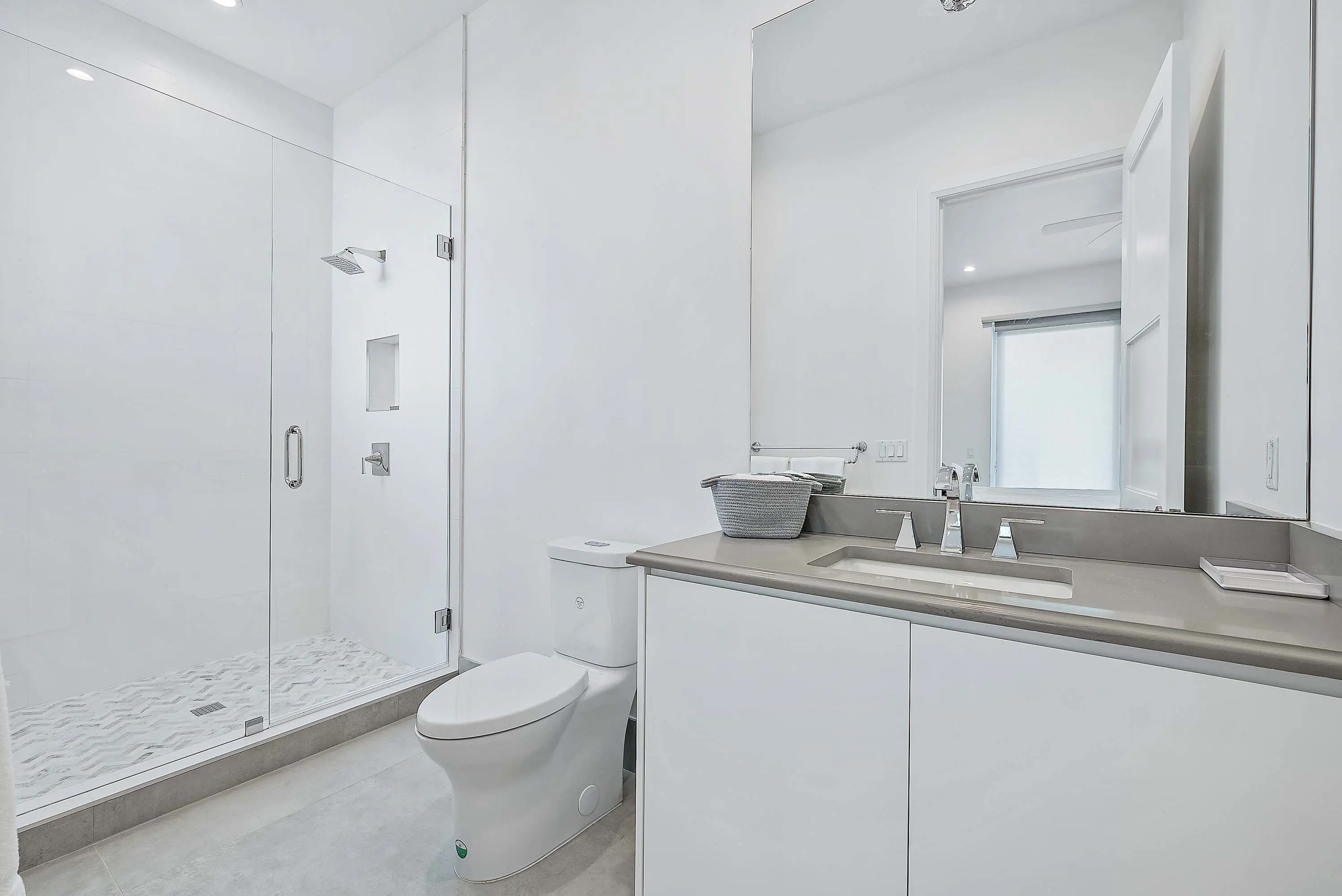 44 7916 South Ocean Drive - Luxury Real Estate - Concierge Auctions