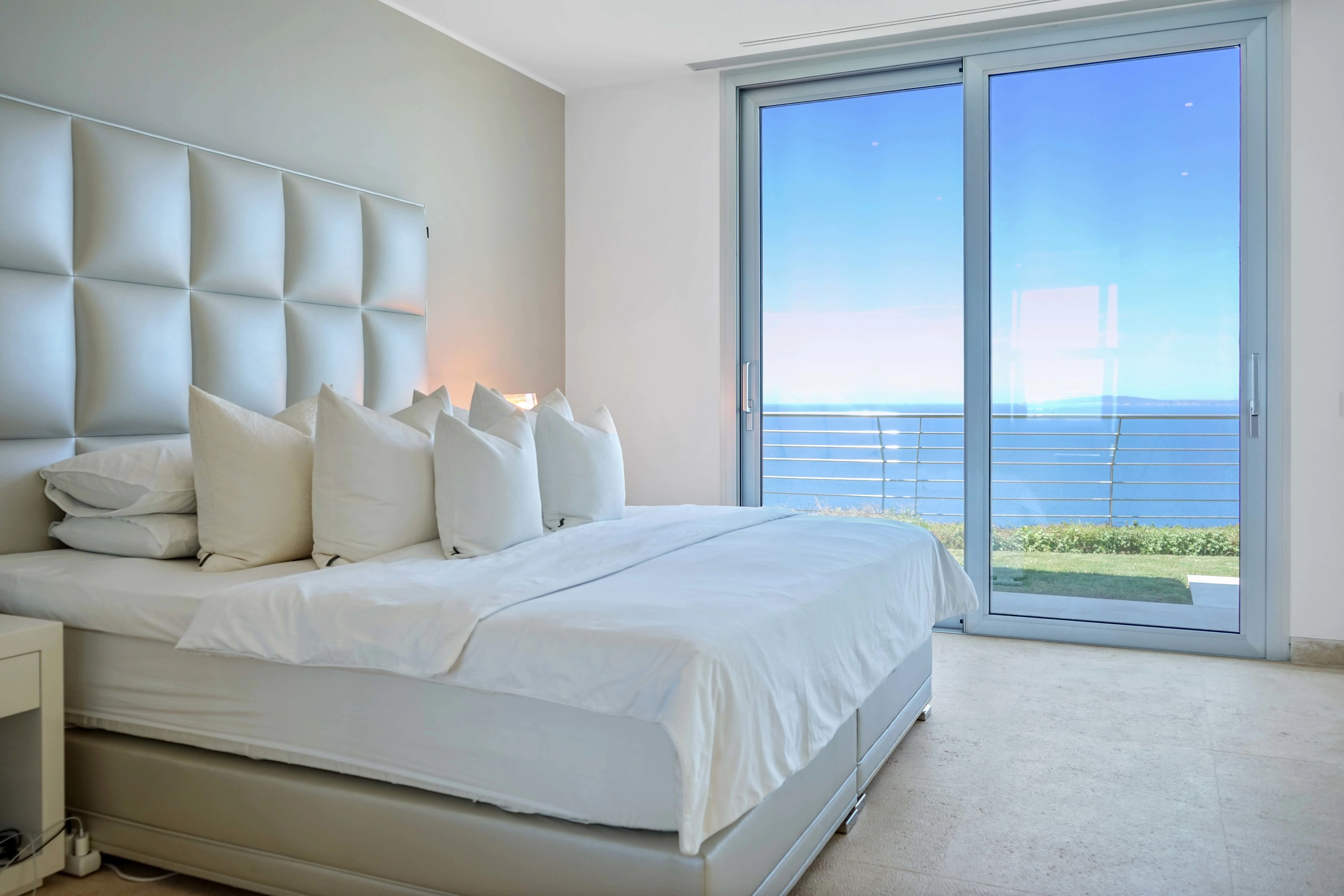 Plaça Perpinya 10, Sa Torre, Mallorca, Illes Balears 07609, Spain - villa-sunset-mallorca-spain-11_enenpn