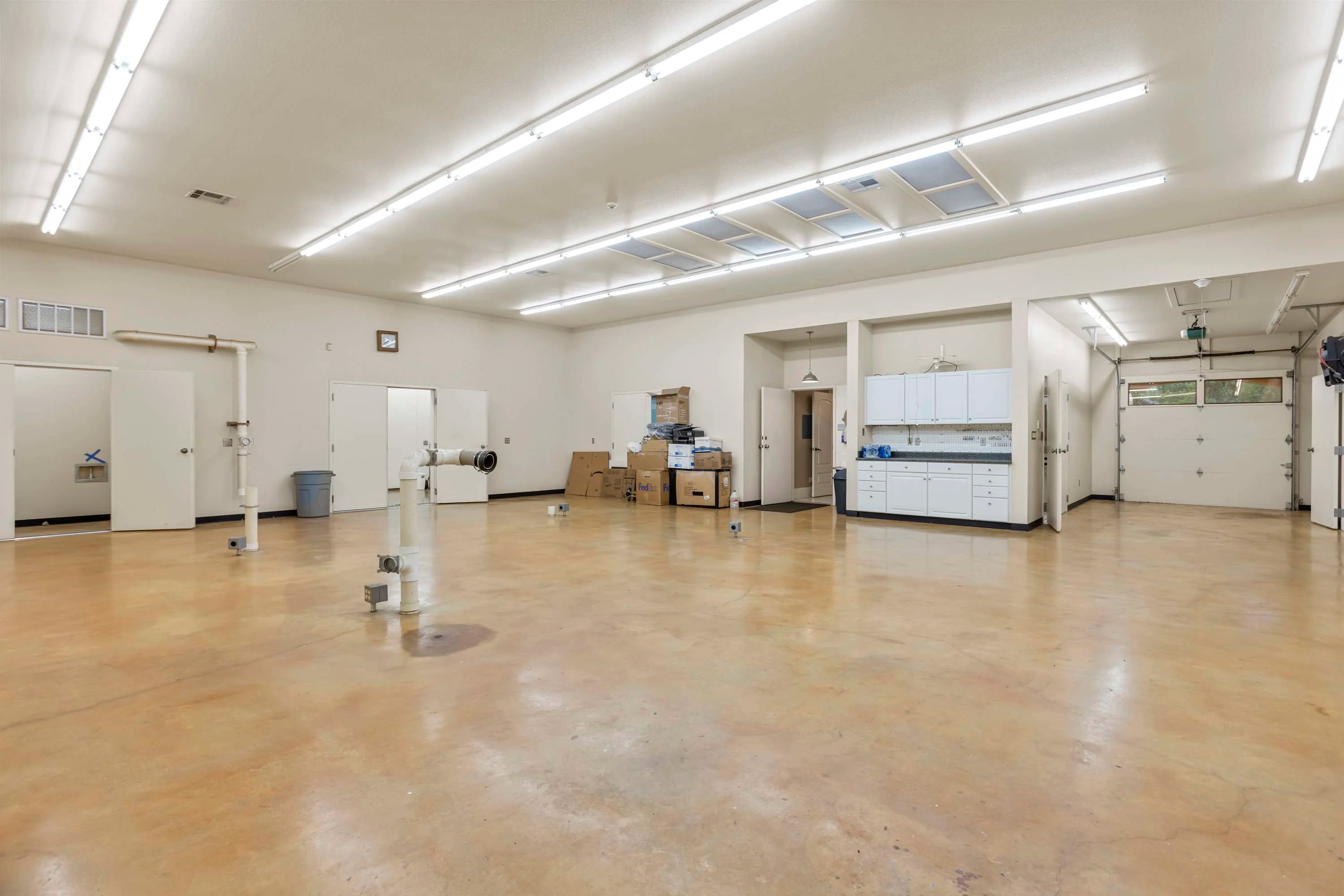 8536 Armstrong Road, Belton, Near Austin, Texas 76513 - 60_Armstrong_Road_lcs7by