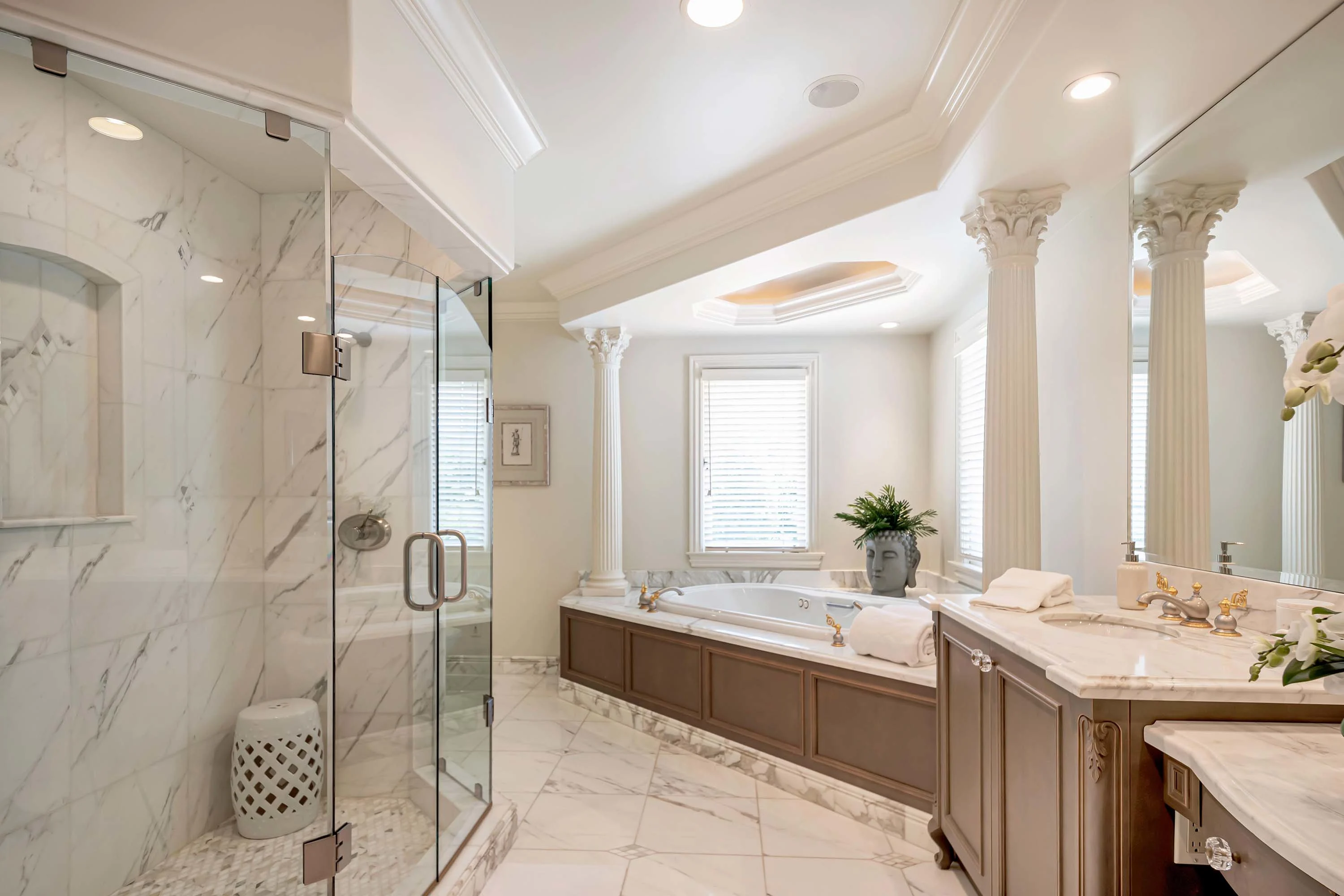 2323 Hyde Street, San Francisco, California 94109 - 15_-_17._f8_2323HydeSt_179_g4mzho