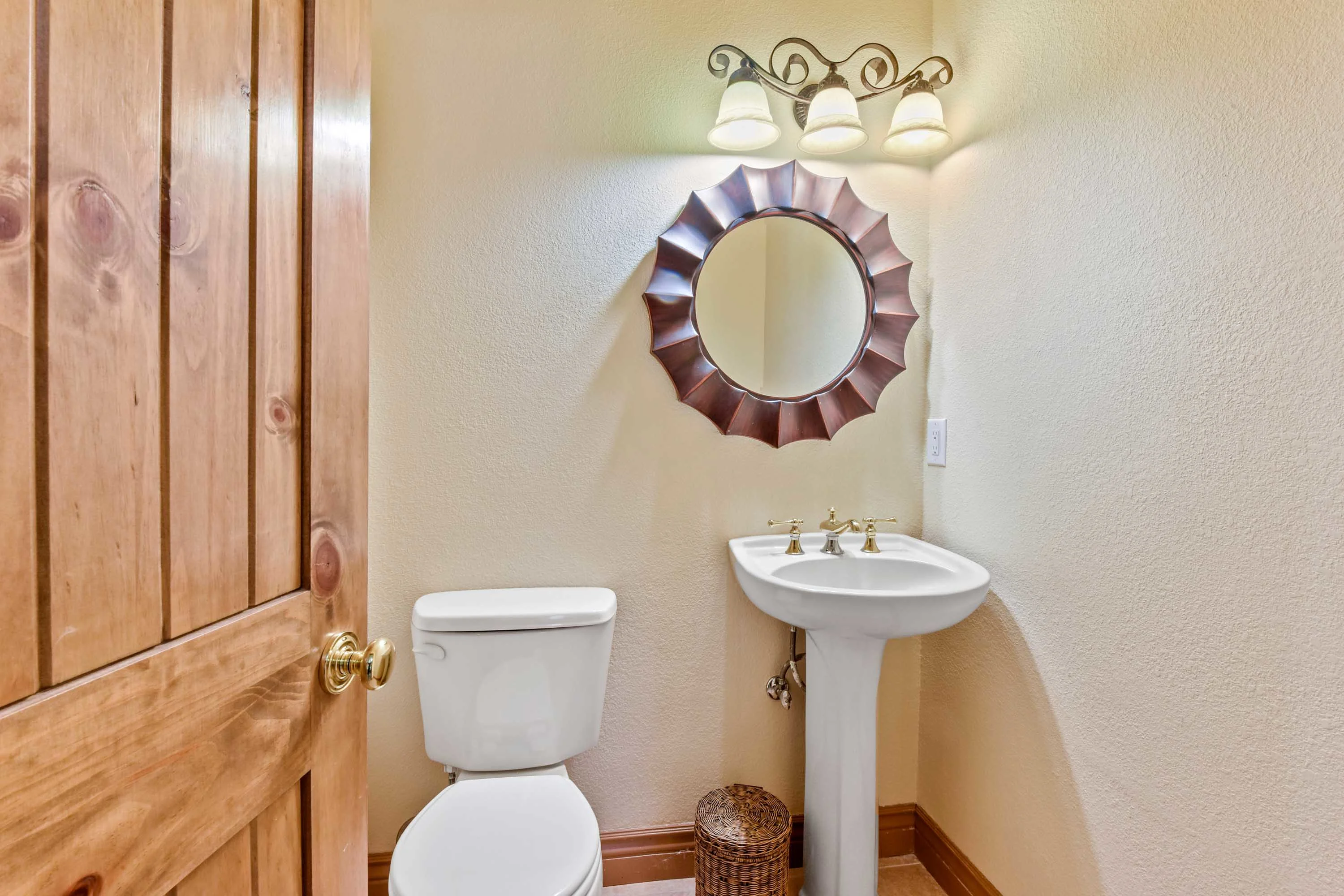 331 Winding Way, Lake Tahoe, Nevada 89451 - 331_winding_way_incline_village_20_fa37ip