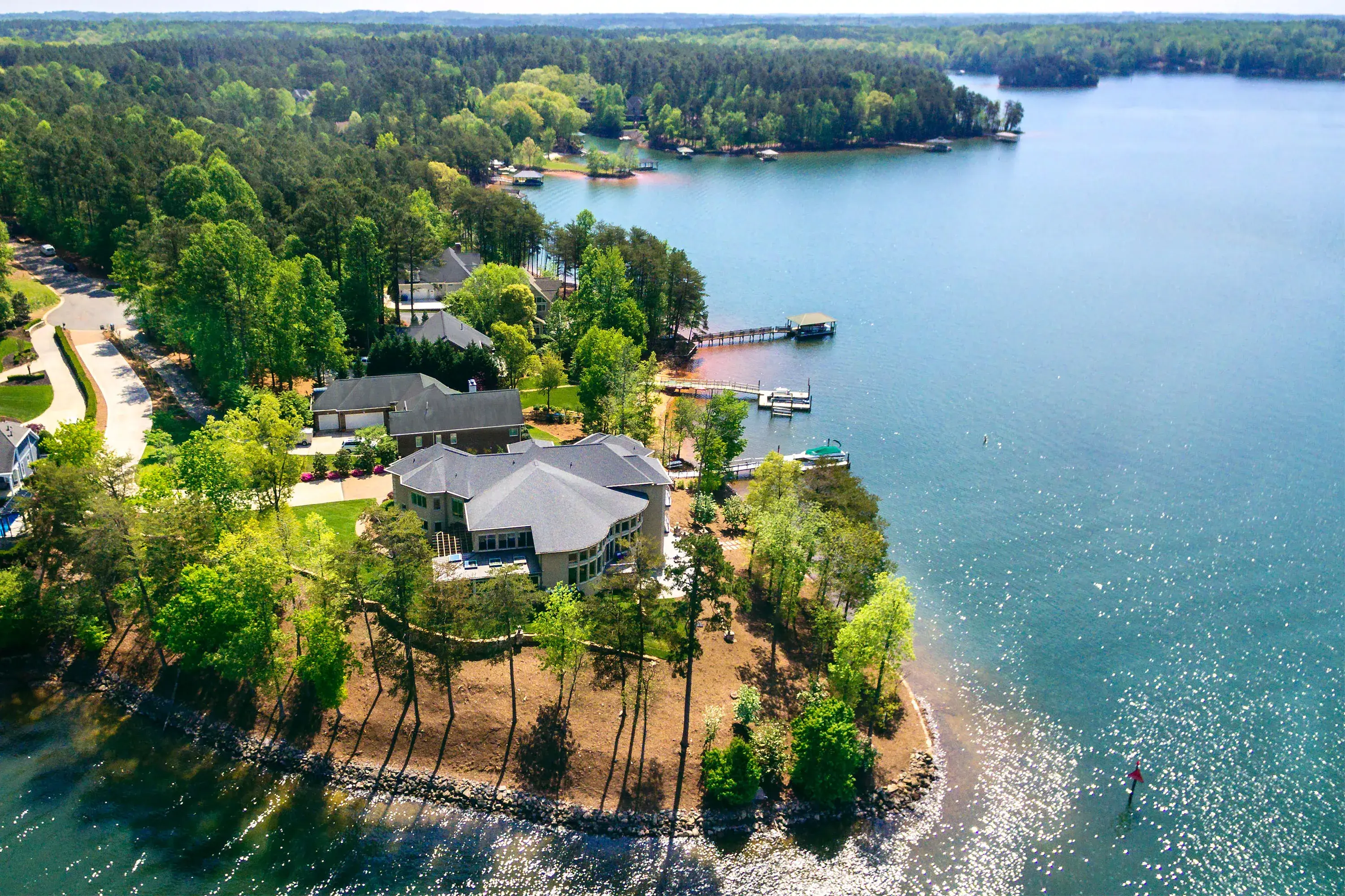 180 Eagle Chase Lane, Lake Norman, North Carolina 28166 - 180-eagle-chase-ln-aerial-2-20-22-53-5353_azjqkb