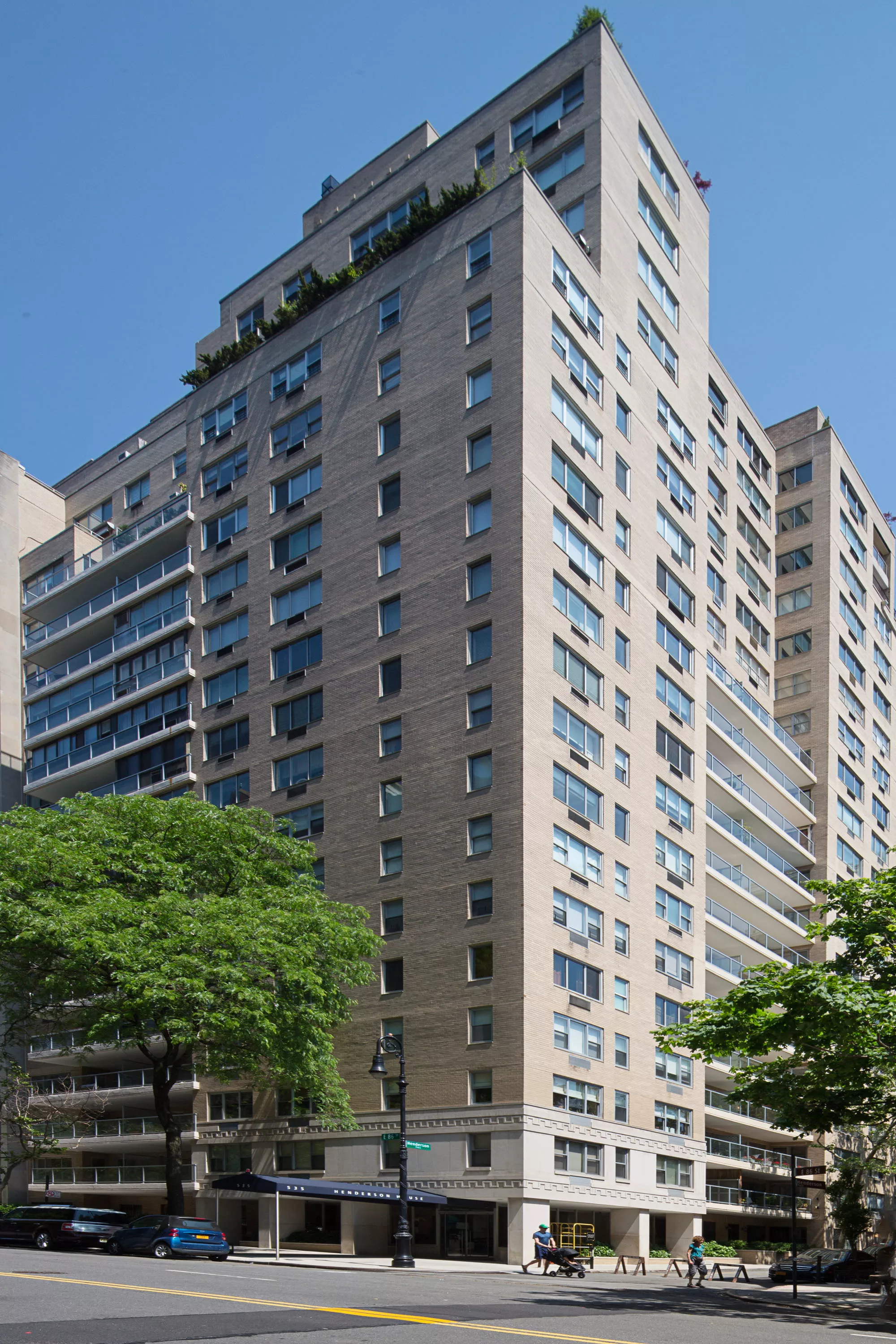 535 East 86th Street, 16A, New York City, New York 10028 - 535-e-86th-st-16a-new-york-city-ny-02-07-10-40-4040_y60dgn