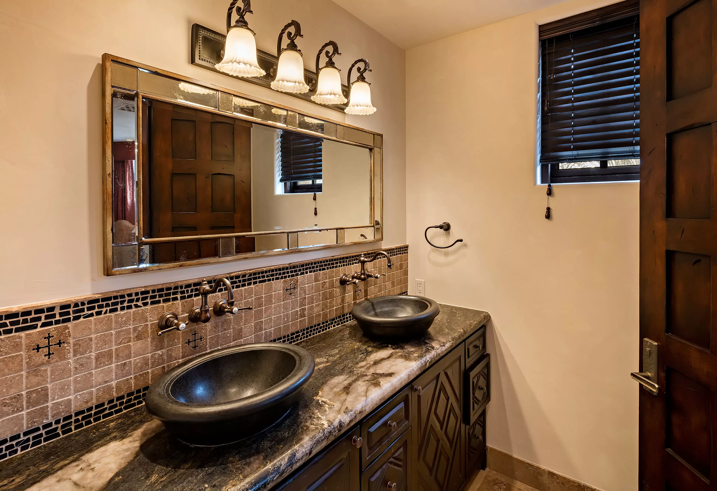 10199 East Cavedale Drive, Scottsdale, Arizona 85262 - 10199-east-cavedale-drive-scottsdale-arizona20_tmgqws