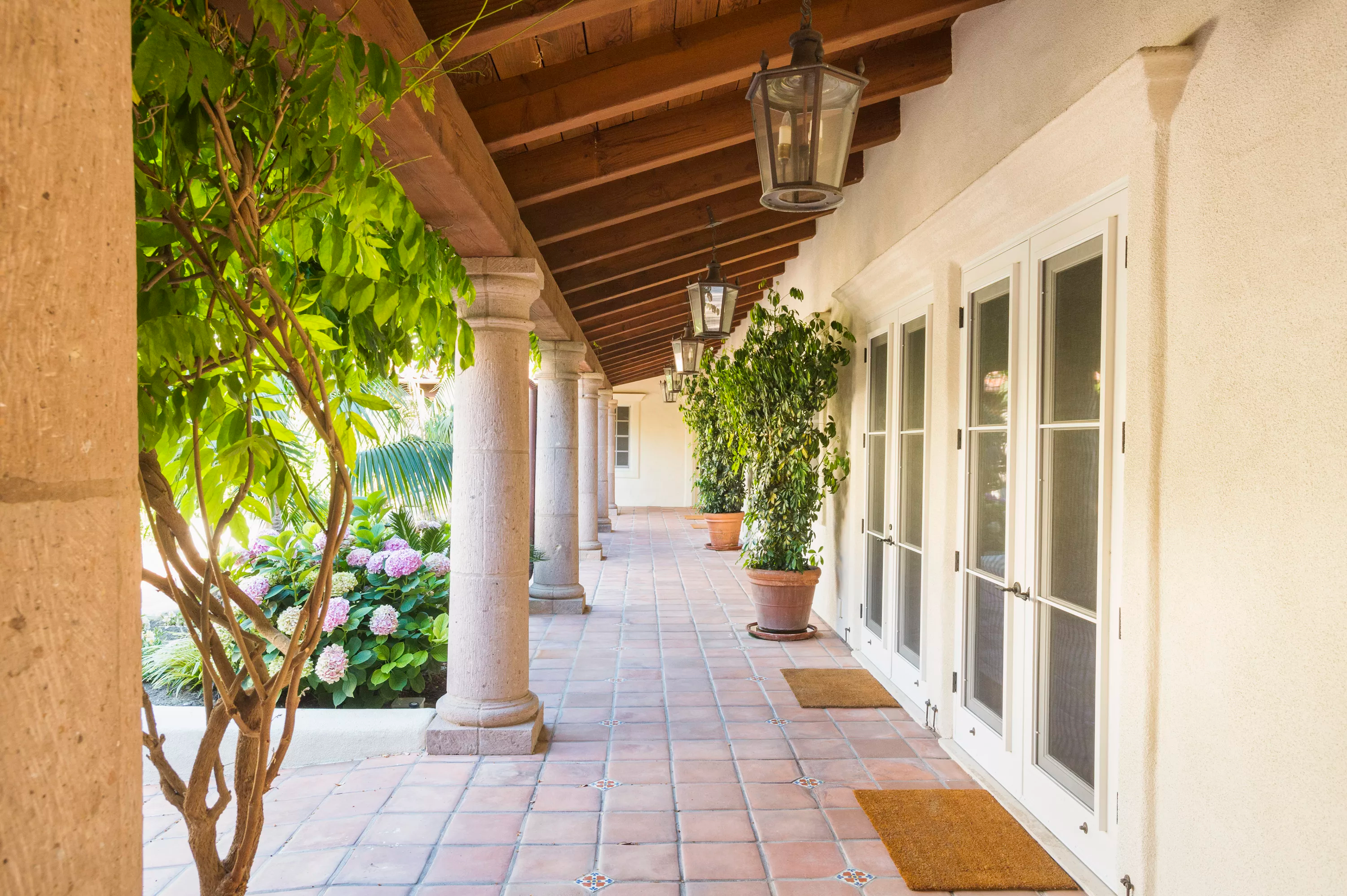 5425 Los Mirlitos Street, Rancho Santa Fe, California 92067 - el-milagro-5425-los-mirlitos-rancho-santa-fe-ca-luxury-real-estate-21_fgygcv