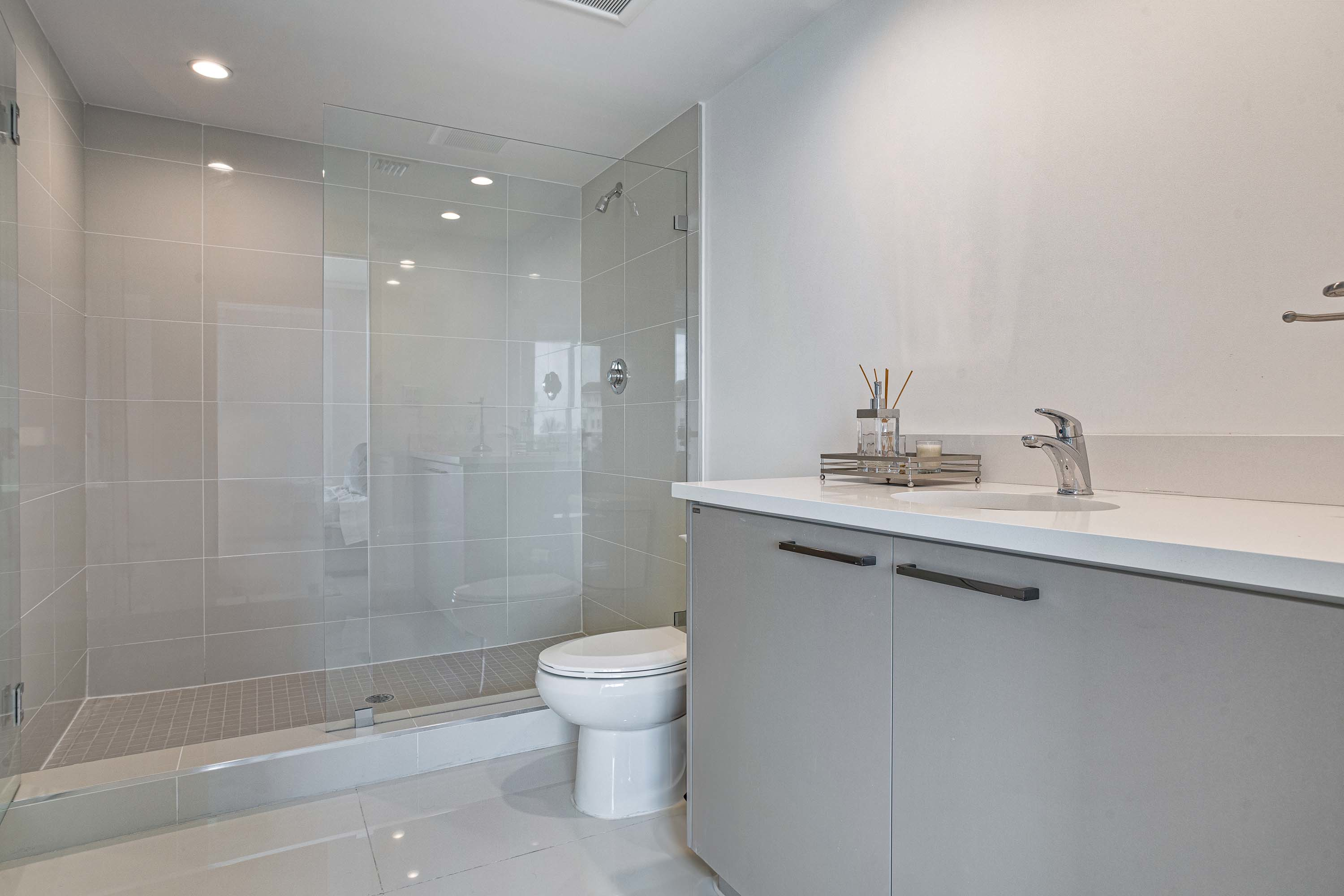 23 Unit 601 1150 101st Street - Luxury Real Estate - Concierge Auctions