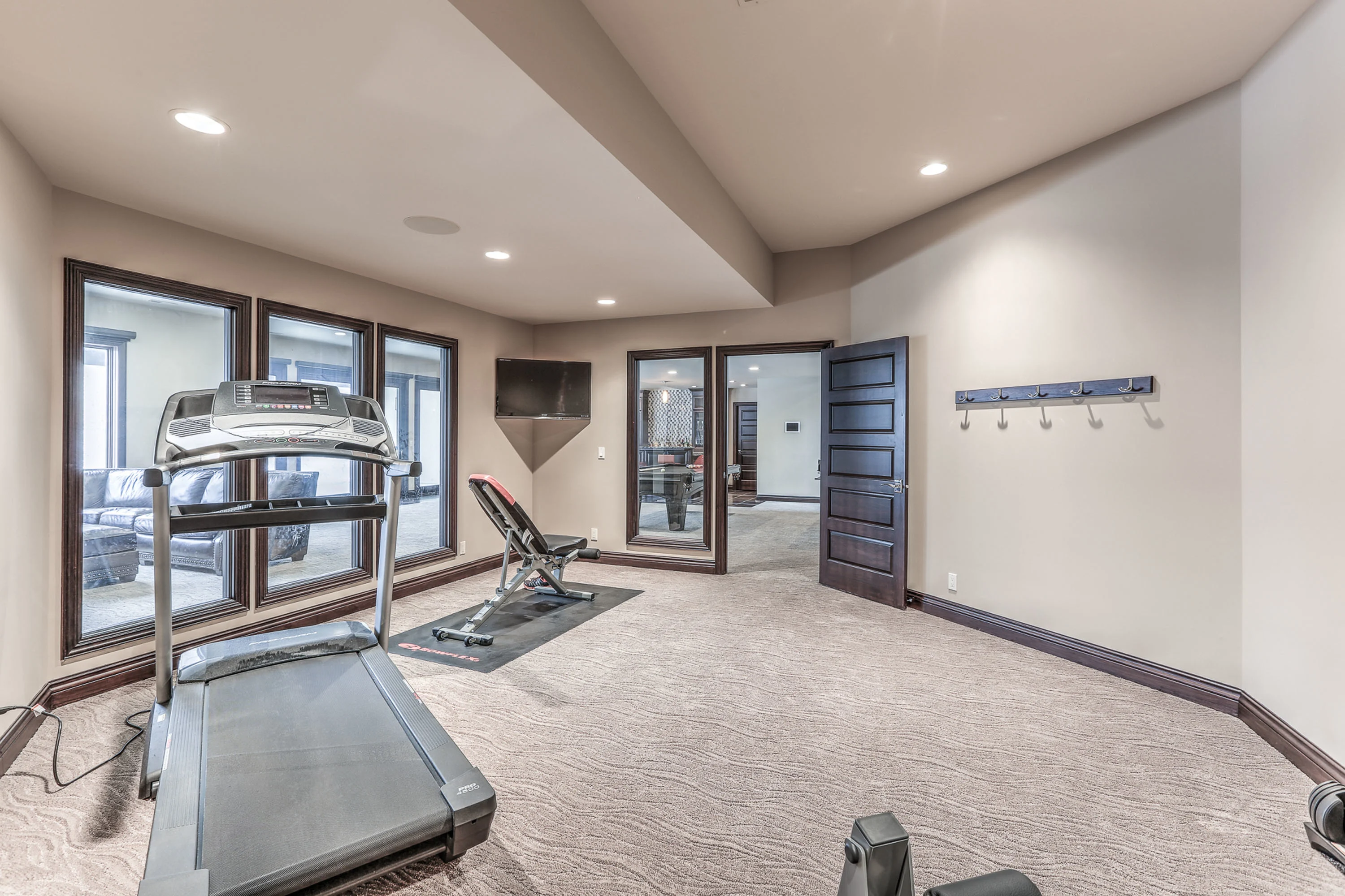 17445 Valley Drive , Omaha, Nebraska 68130 - 17445-valley-drive-omaha-nebraska22_sah70n