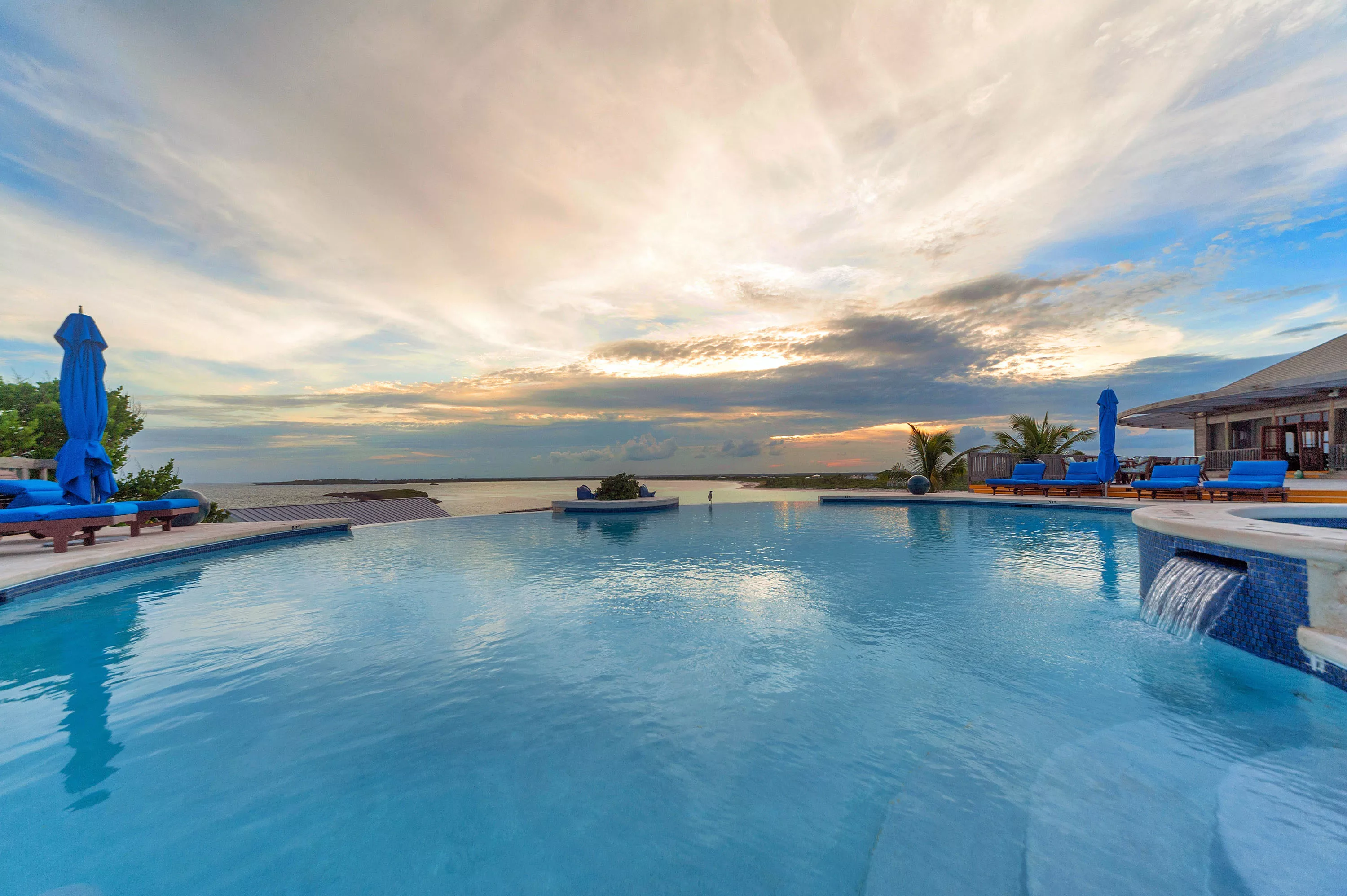 Hope Town Cottage 50, The Abaco Club, Abaco, Central Abaco , Bahamas - hope-town-cottage-50-the-abaco-club-winding-bay-bahamas-16-26-21-45-4545_u10qec