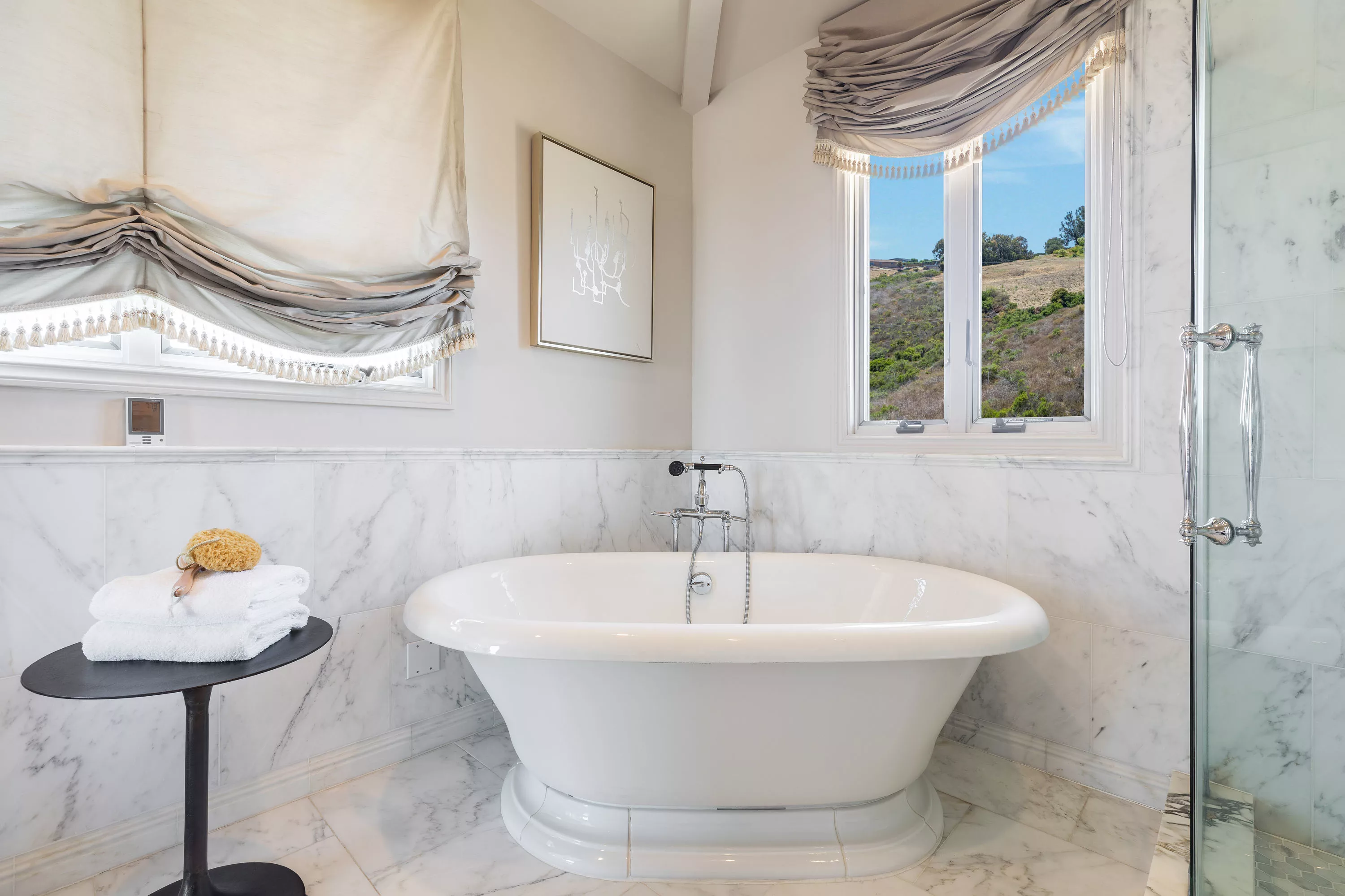 6401 Zumirez Drive, Malibu, California 90265 - 6401-zumirez-drive-malibu-california24_c3n4ap