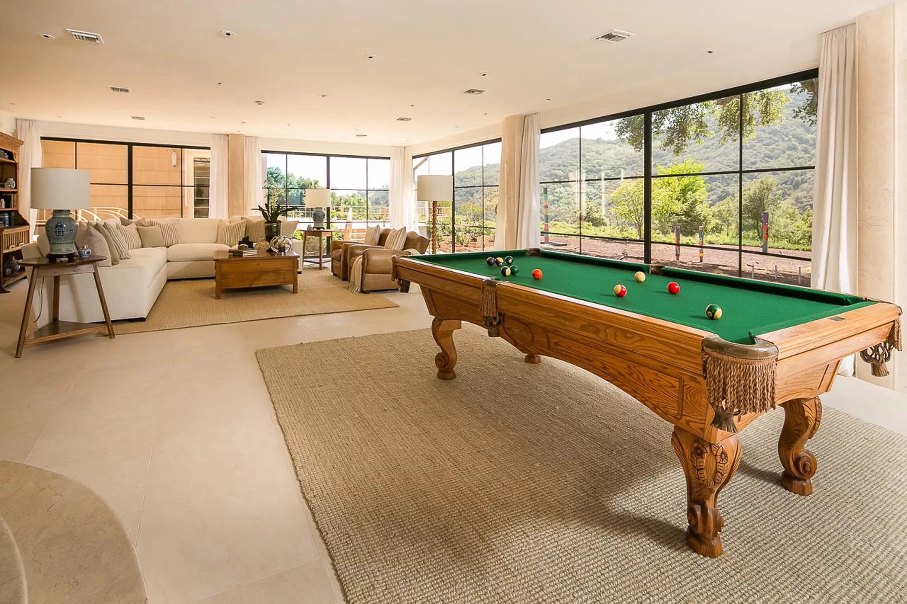 3100 Mandeville Canyon Road, Los Angeles, California 90049 - amber-hills-3100-mandeville-canyon-los-angeles-ca-luxury-real-estate-18_nqzhdx