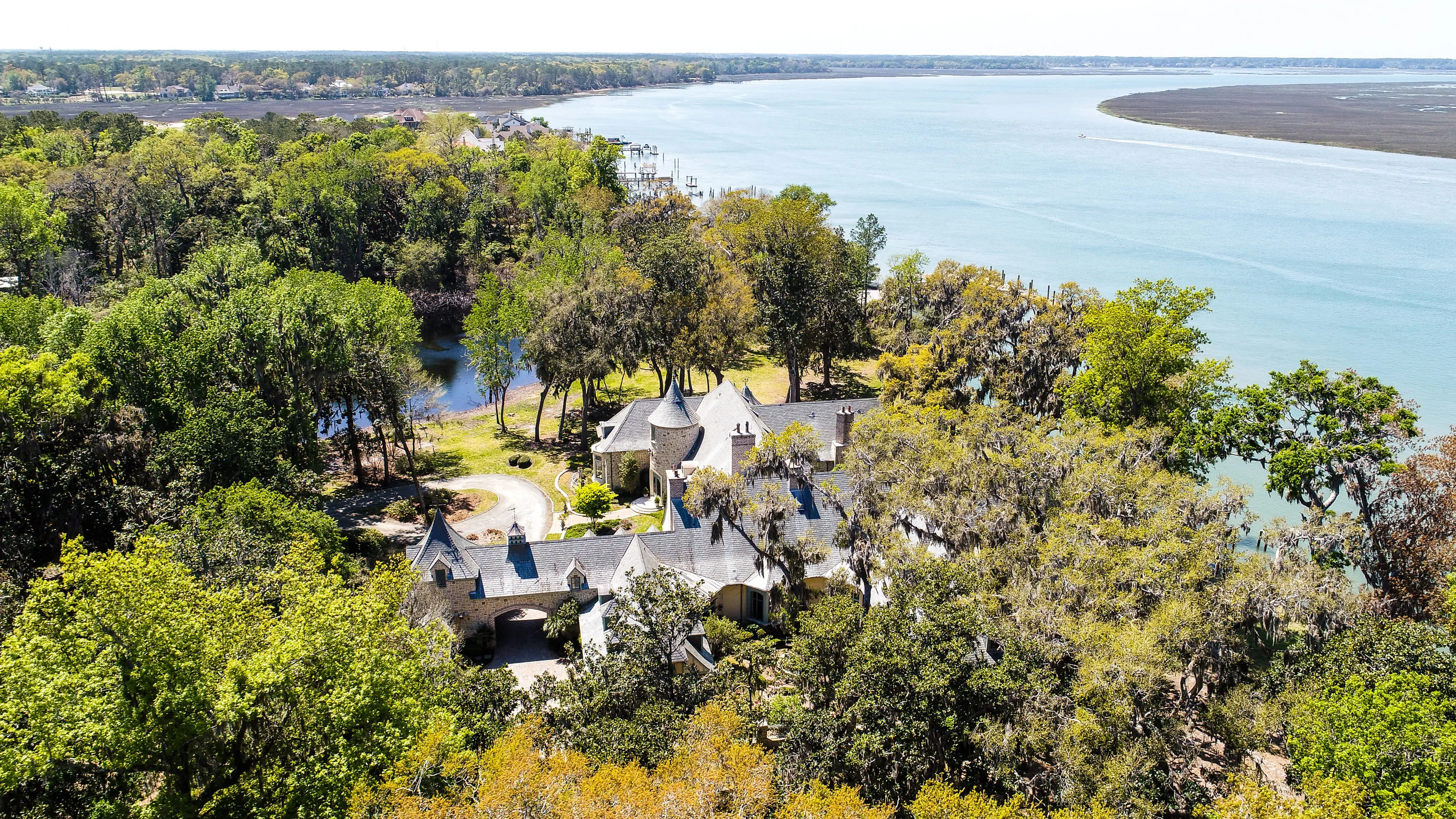 28 Seven Oaks Drive, Hilton Head Island, South Carolina 29910 - 28_seven_oaks_drive_46_vuma1s