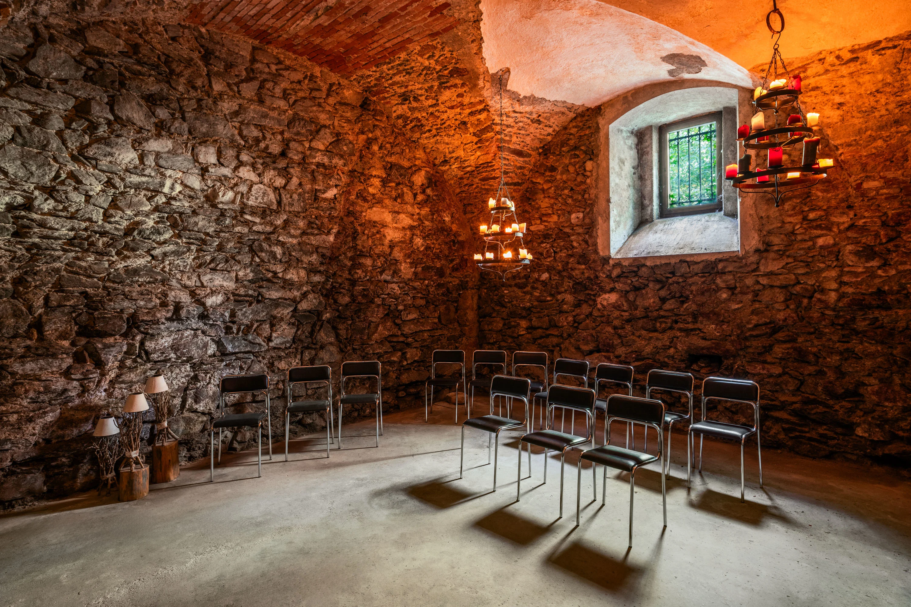 Schloss Stupache Allee, Stuppach, Near Vienna, Gloggnitz , Lower Austria - Mozarts-Last-Castle-35_ib1nzd