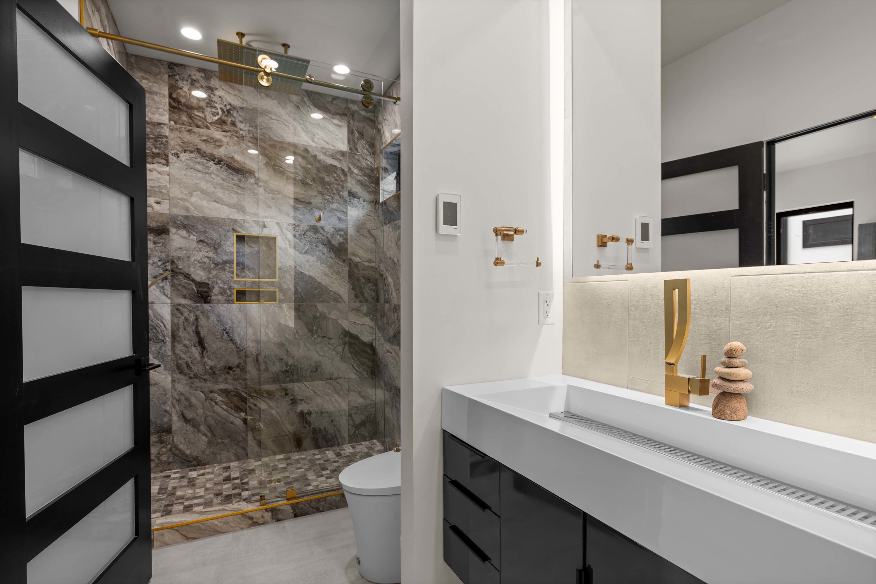 14 3857 Winter Lane A - Luxury Real Estate - Concierge Auctions