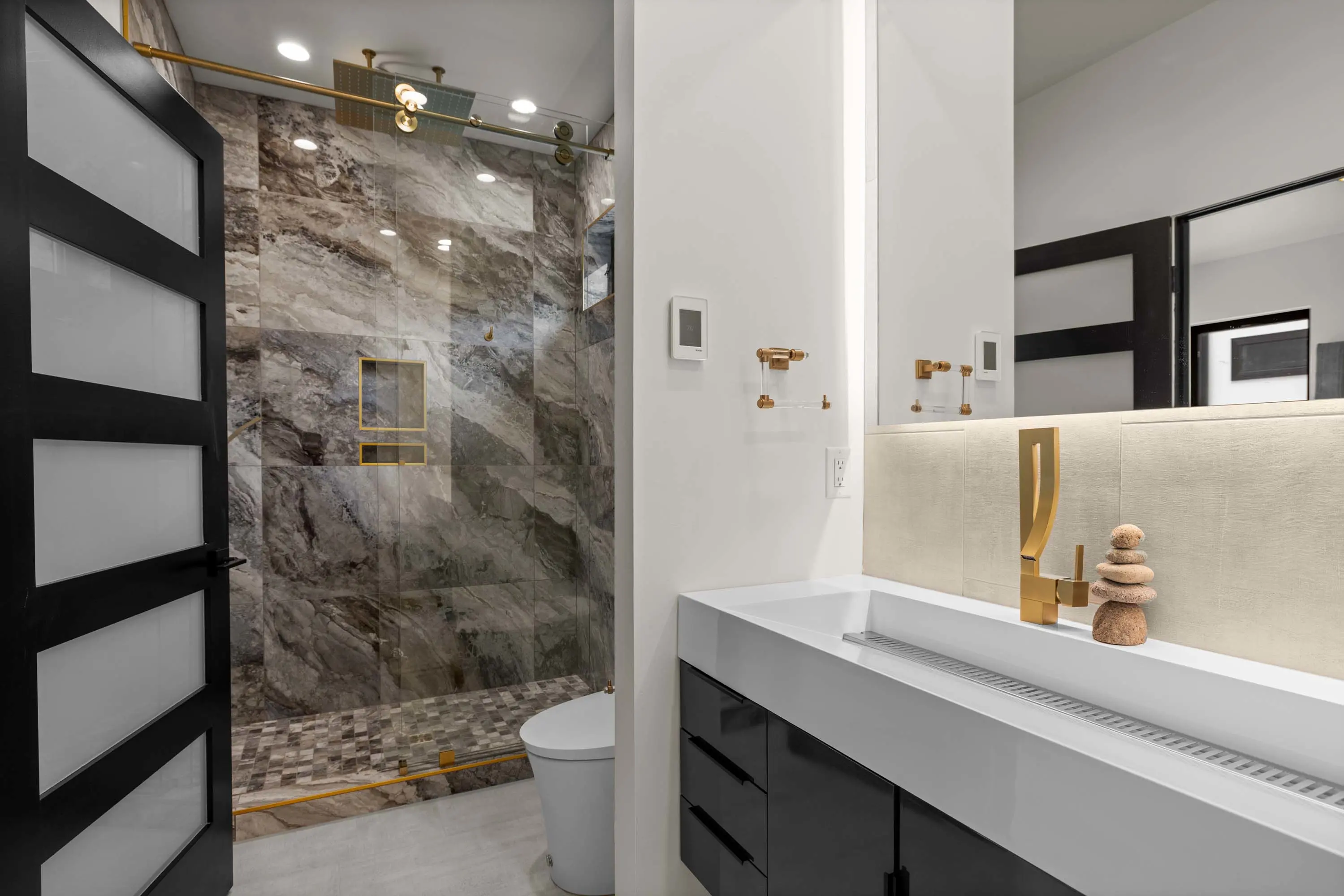 14 3857 Winter Lane A - Luxury Real Estate - Concierge Auctions