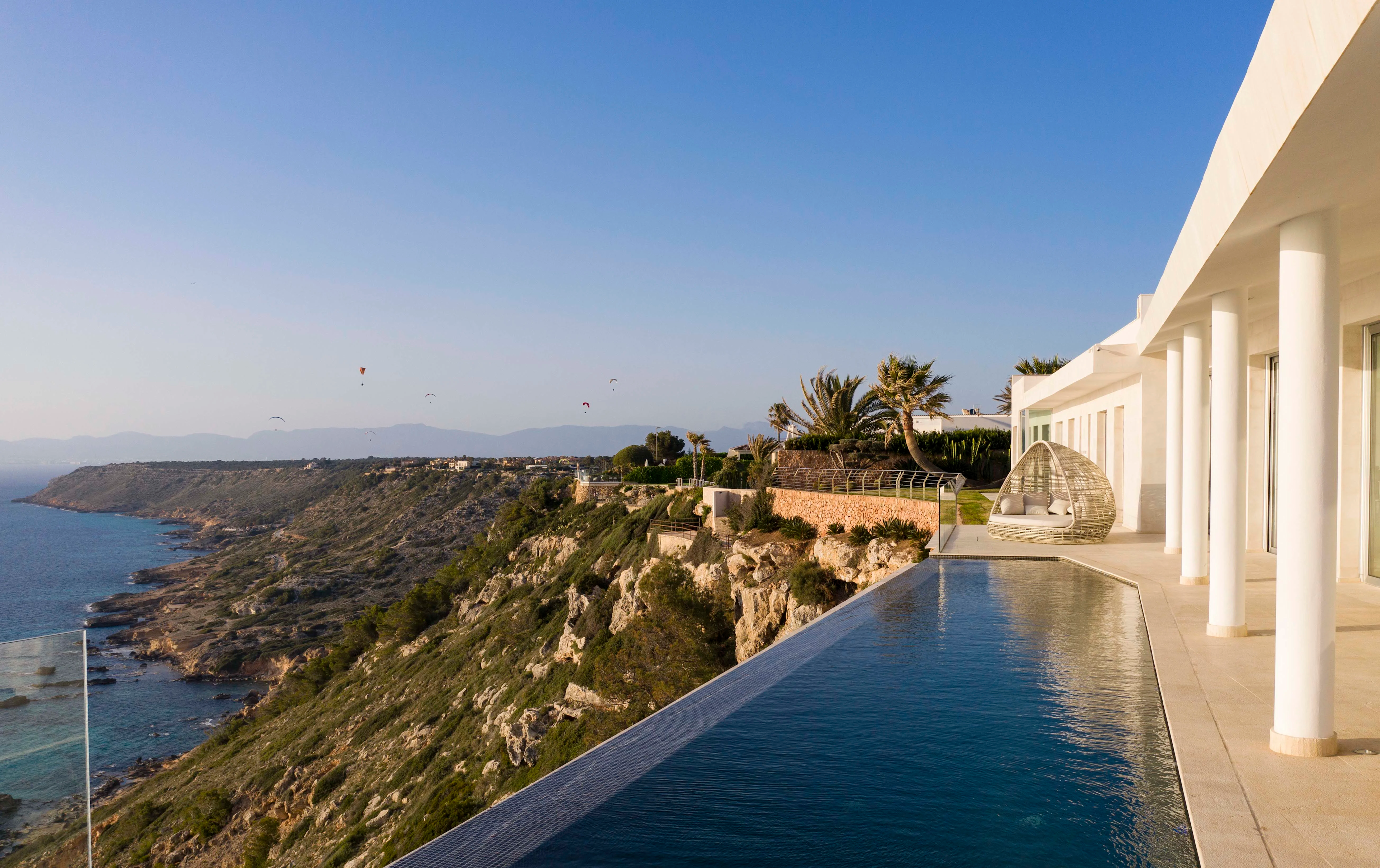 Plaça Perpinya 10, Sa Torre, Mallorca, Illes Balears 07609, Spain - villa-sunset-mallorca-spain-26_ltdmei