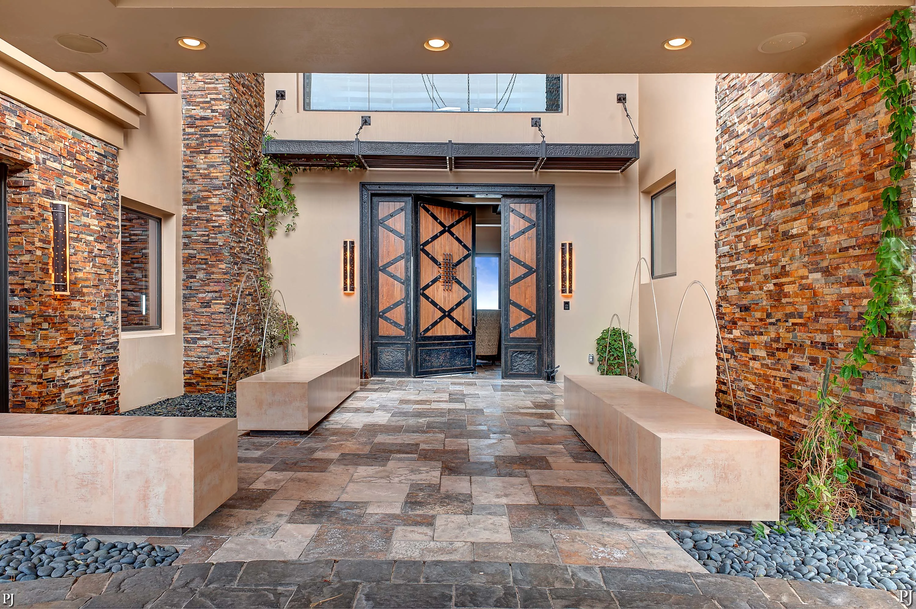 64 Promontory Ridge Drive, Las Vegas, Nevada 89135 - 64-promontory-ridge-drive-las-vegas-nevada11_dfkymw