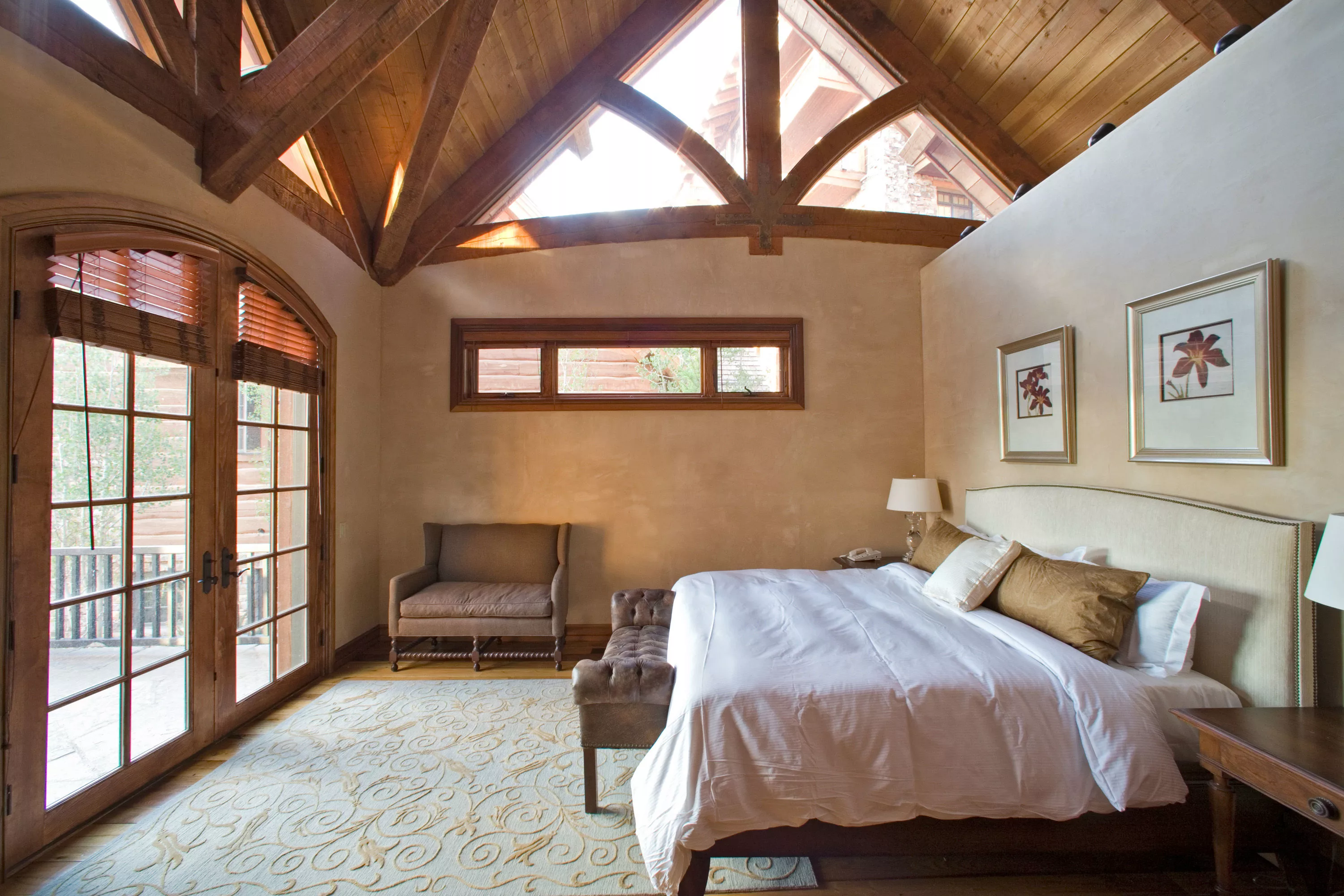 156 Country Club Drive, Telluride, Colorado 81435 - photo-of-cabin-156-seeforever-village-taken-for-stacey-28_iyolxi