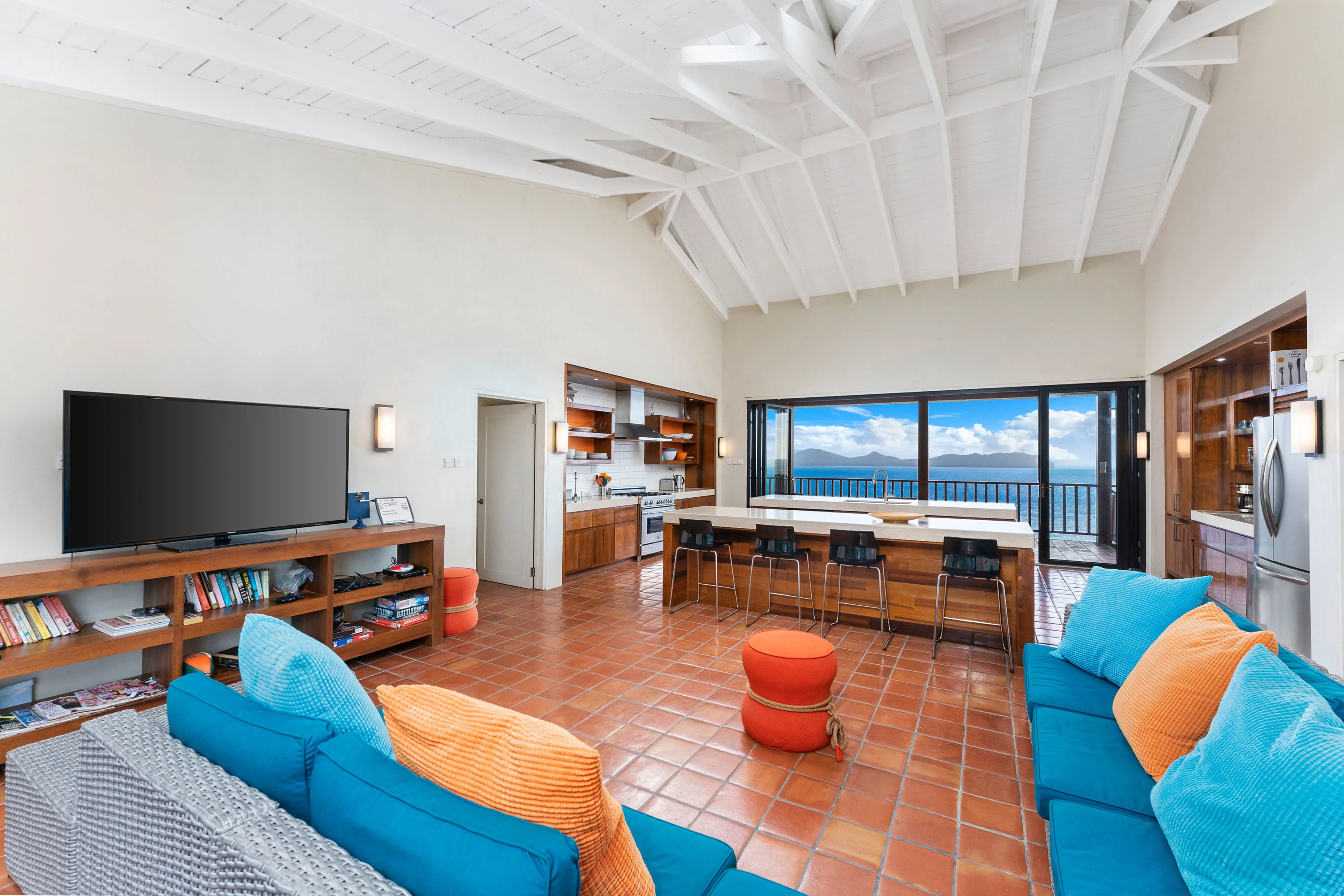 Adams Bay Tower Villa, Bequia, Bequia , St. Vincent & The Grenadines - adams-bay-tower-villa-bequia-st-vincent-grenadines05_smdukc
