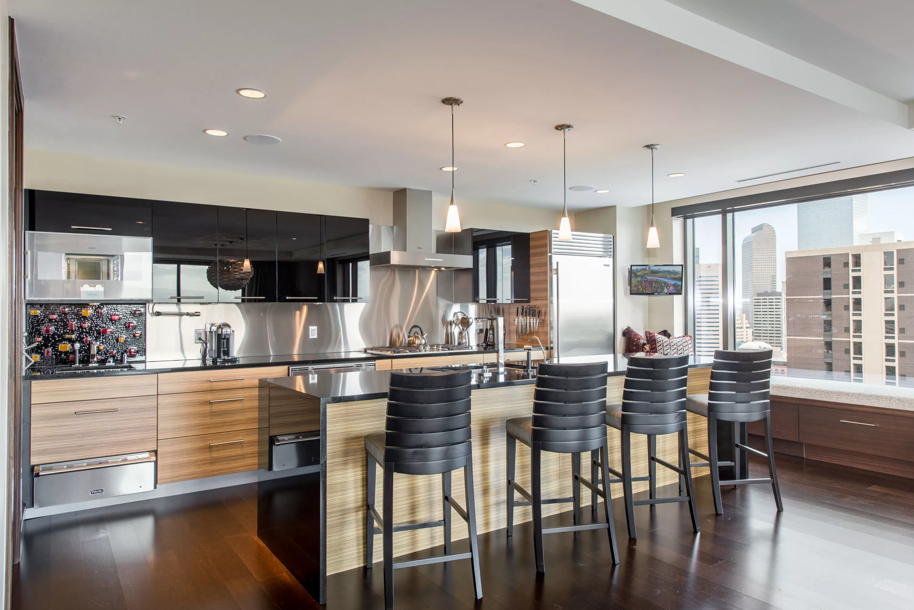 1133 14th Street #2350, Four Seasons Residences, Denver, Colorado 80202 - 1133-14th-street-2350-denver-co-11-25-11-11-1111_xvaspv