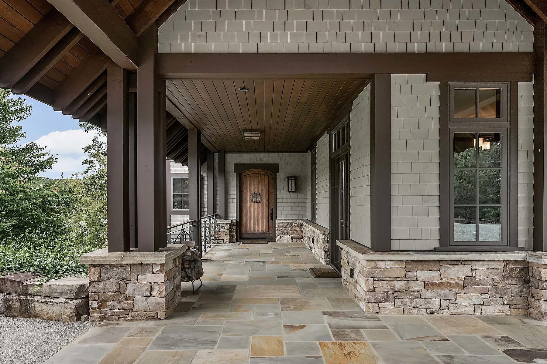 410 Lakewood Drive, Smoky Mountains, North Carolina 28713 - 410-lakewood-drive-bryson-city-north-carolina08_nxufx1