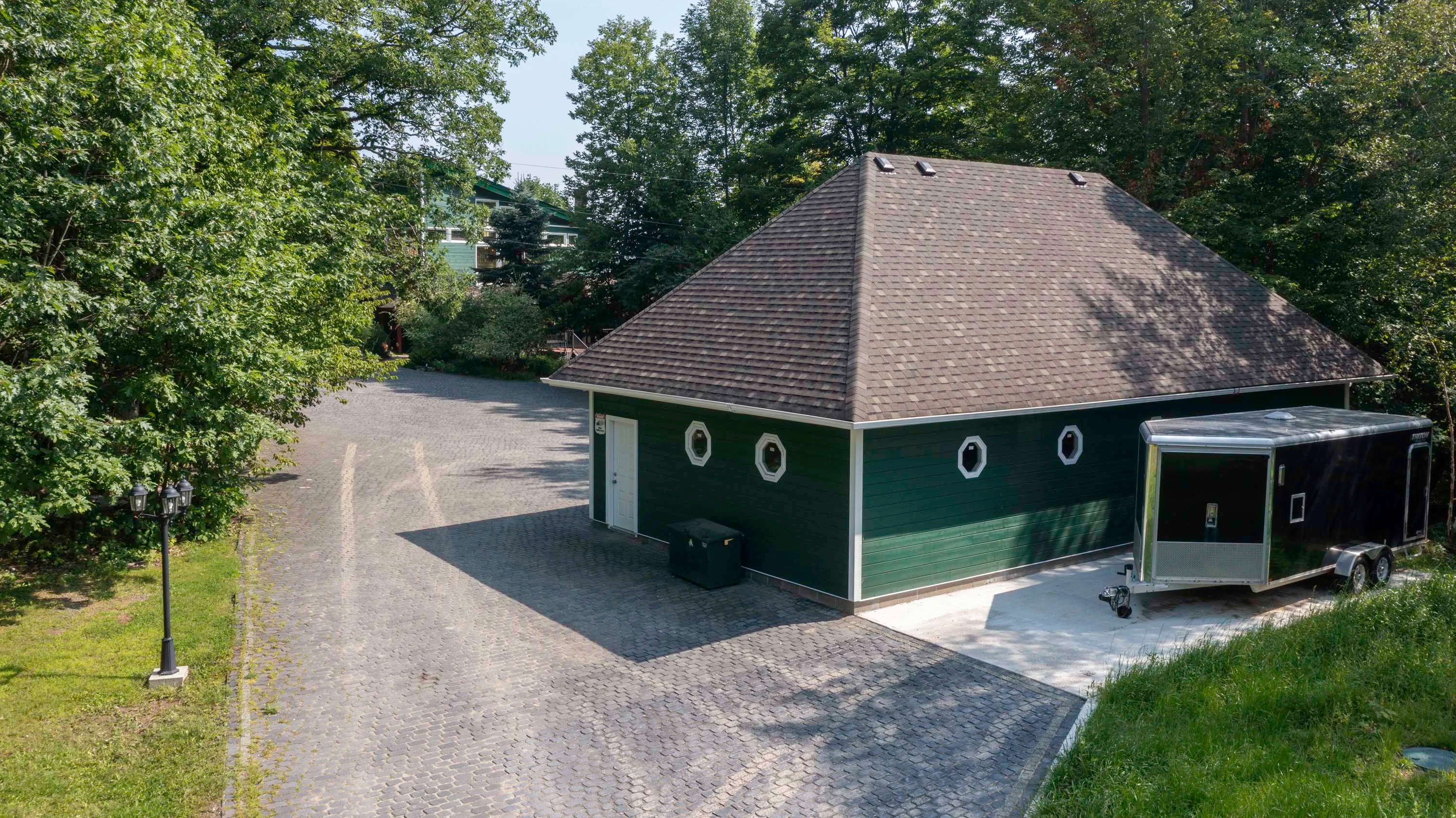 1080 Whitehead Road, Lake Muskoka, Gravenhurst, Ontario P1P 1V1, Canada - 39_-_1080_Whitehead_Farm_Rd-36_mjnw4j