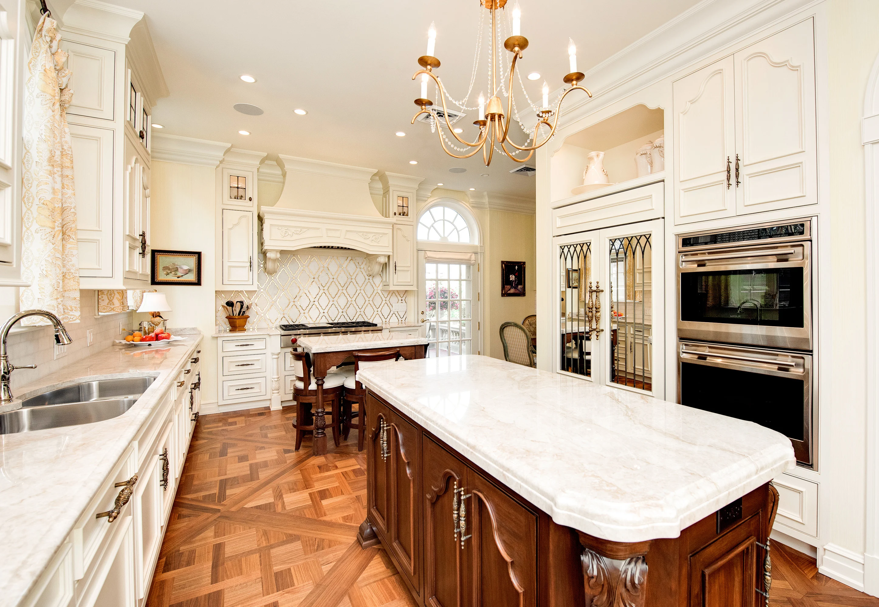 5270 N Lake Drive, Whitefish Bay, Wisconsin 53217 - 5270-N-Lake-Drive-11_tkncjs