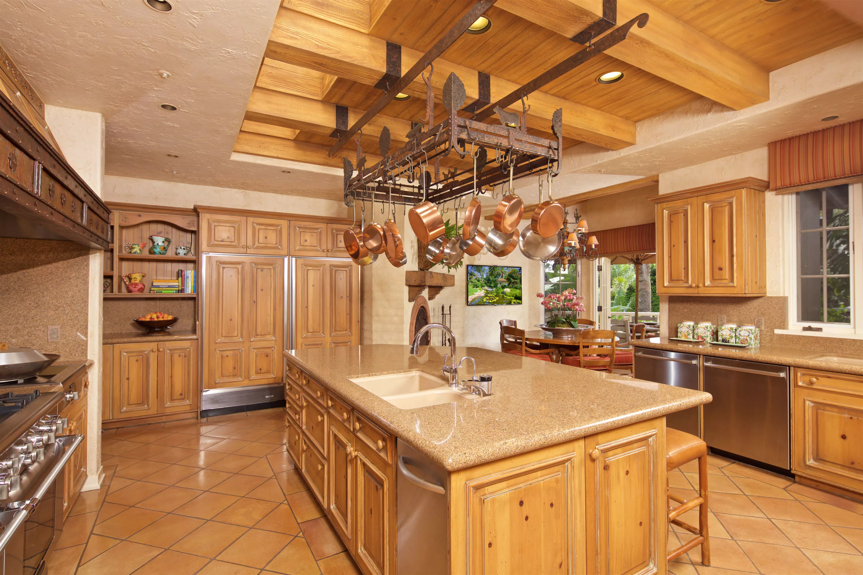 16270 Via de la Valle, Rancho Santa Fe, California 92067 - 16270-Via-De-La-Valle-Rancho-Santa-Fe-California06-14-22-35-3535_bwlrna