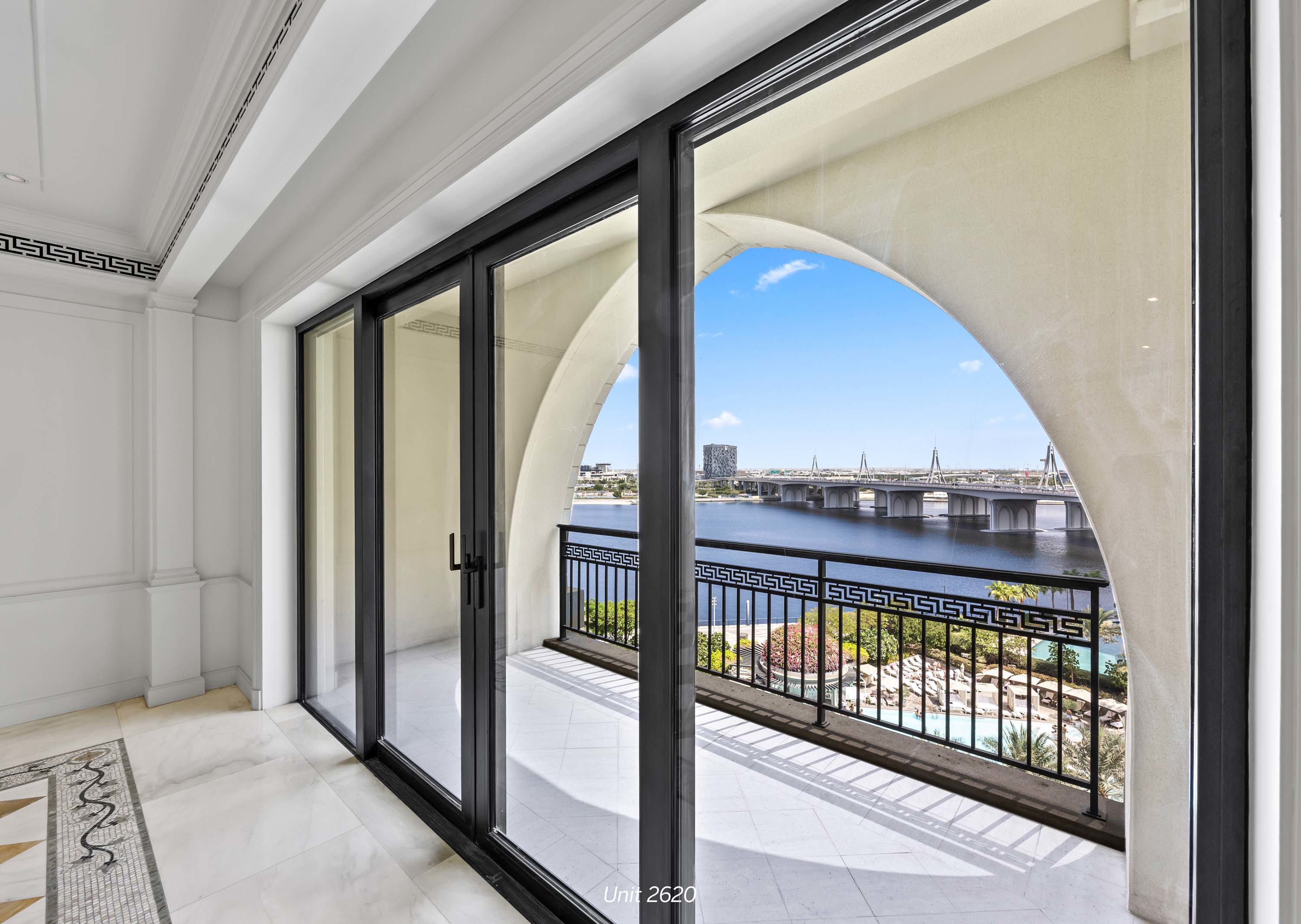 19 Palazzo Versace Collective, Al Jaddaf, Jaddaf Waterfront, Dubai, UAE