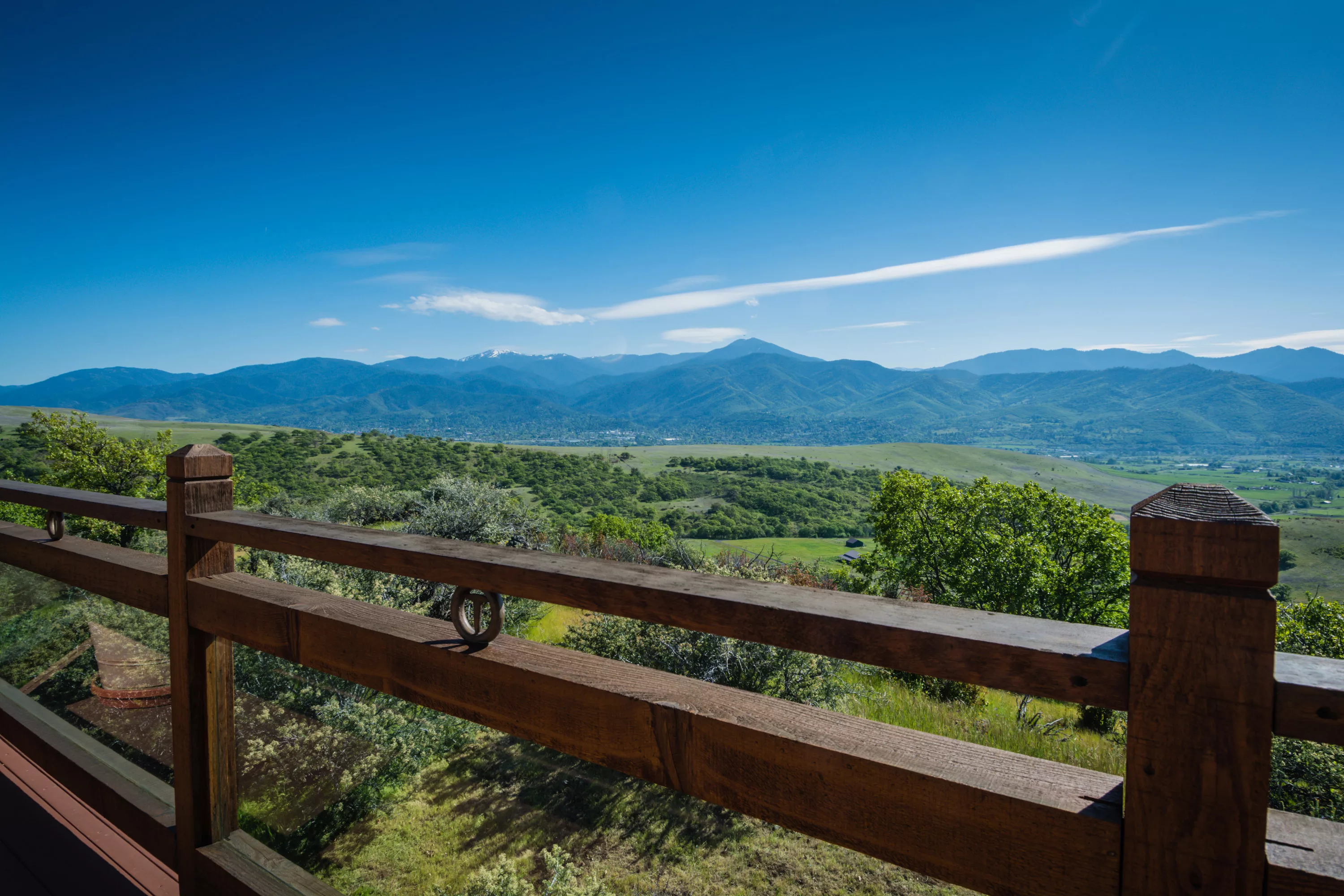 3300 Butler Creek Road, Ashland, Oregon 97520 - circle-of-teran-3300-butler-creek-rd-ashland-or-luxury-real-estate-20_bjuhi1