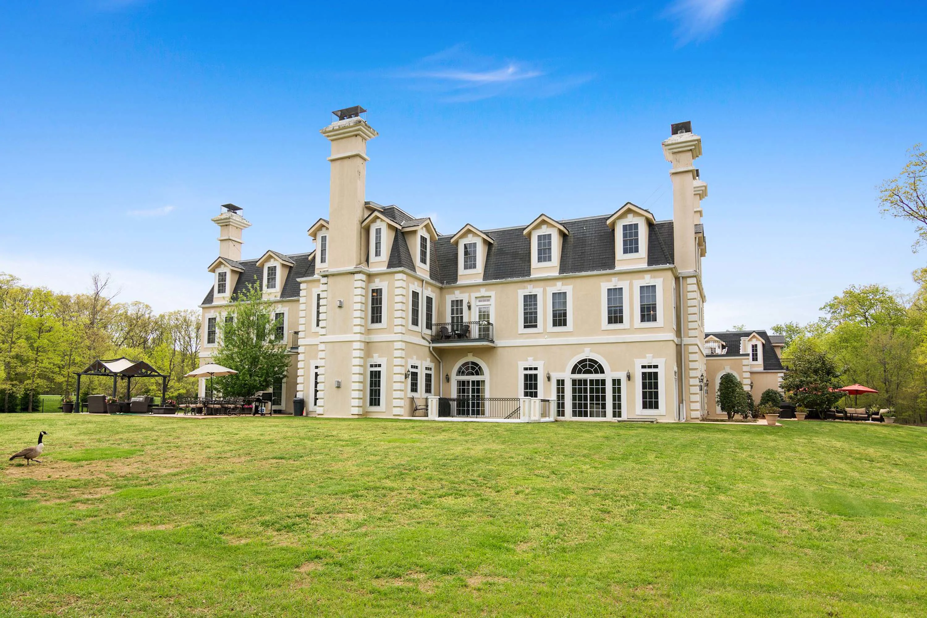 5825 Doyle Road, Near Washington D.C., Virginia 20124 - 5825-doyle-road-clifton-virginia73_m2hfud