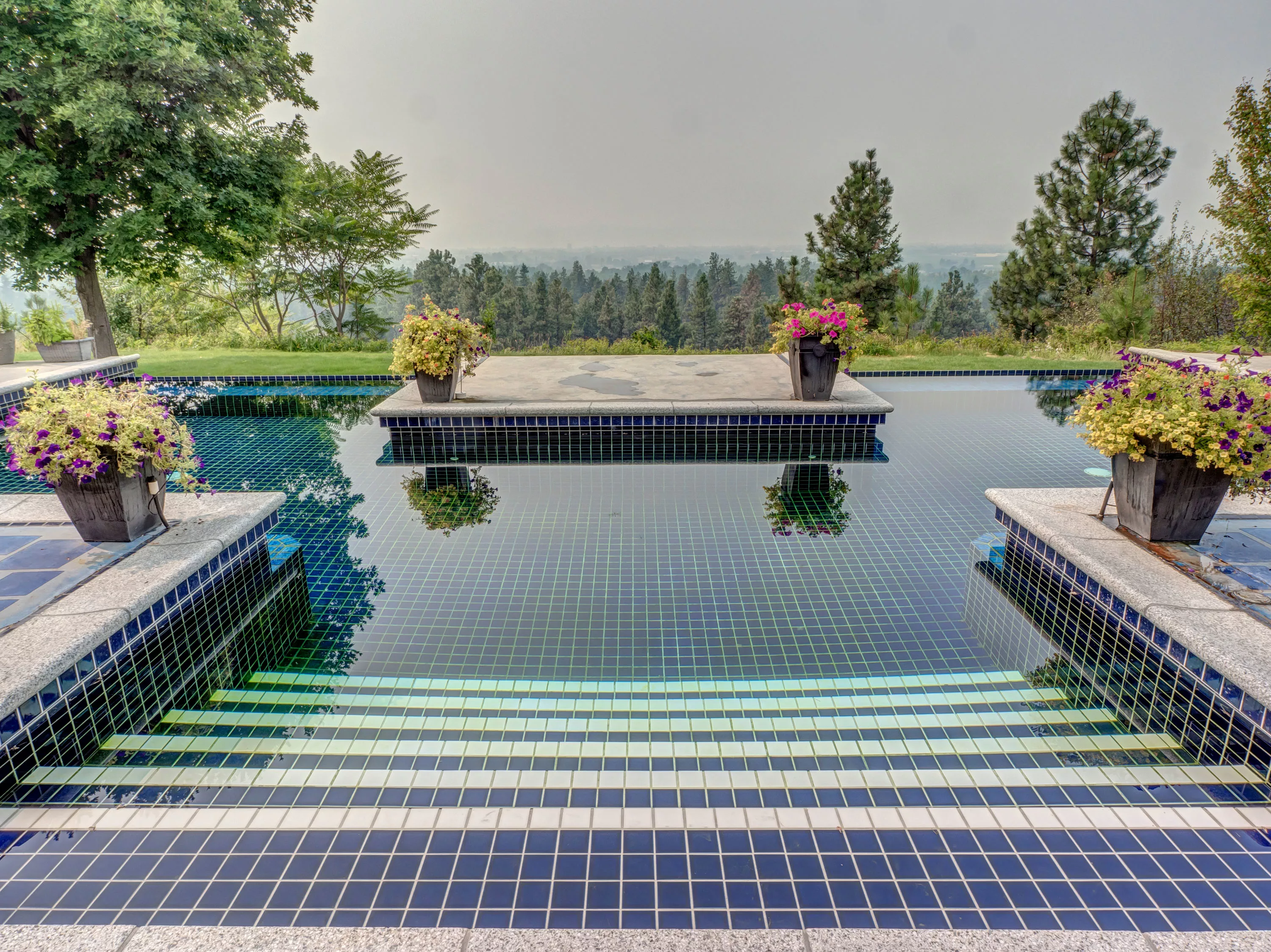 2830 East Kelowna Road, Kelowna, British Columbia V1W 4H5, Canada - 2830-east-kelowna-road-east-kelowna-british-columbia-canada_25_wnqsrw