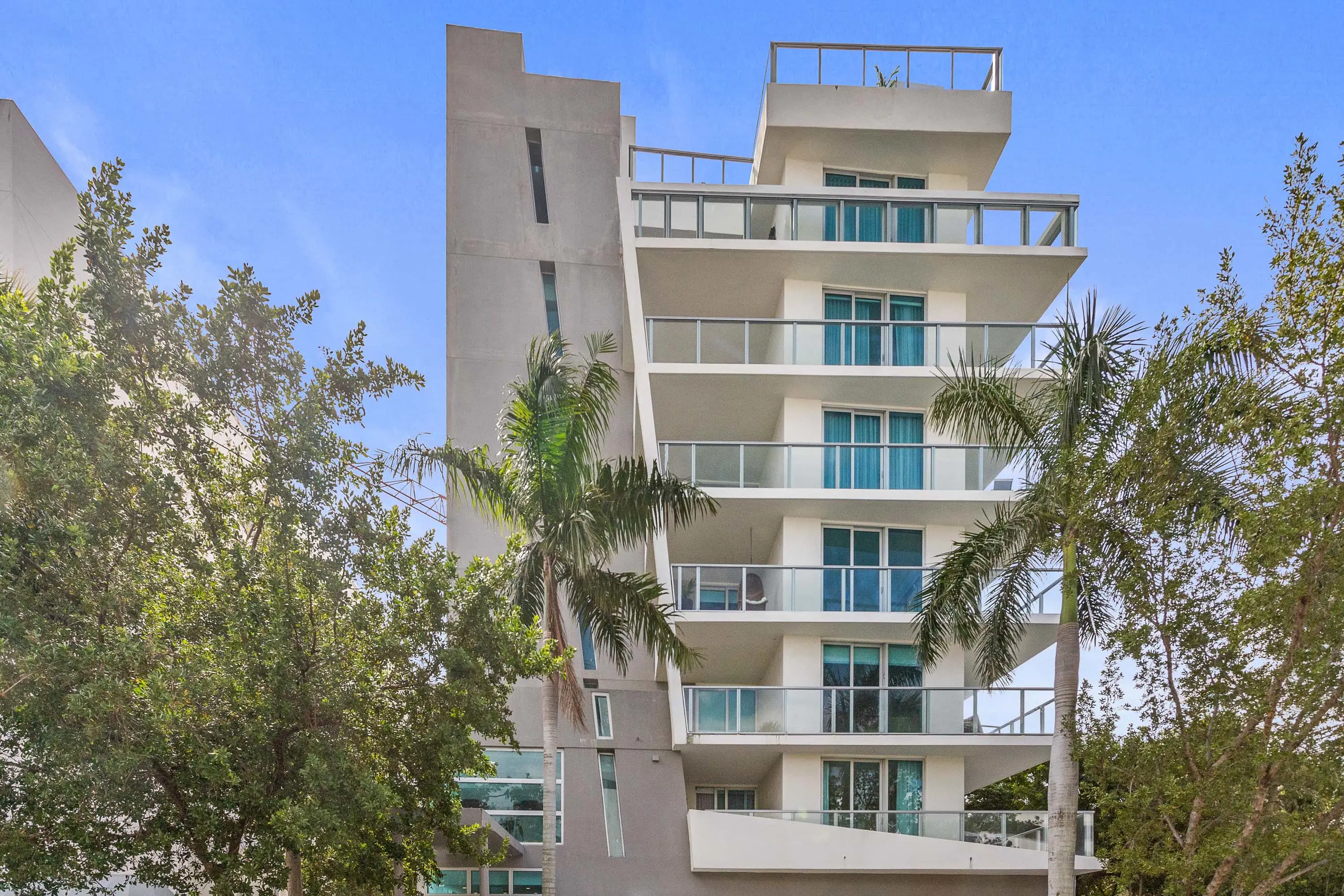 02 Unit 702 1150 101st Street - Luxury Real Estate - Concierge Auctions