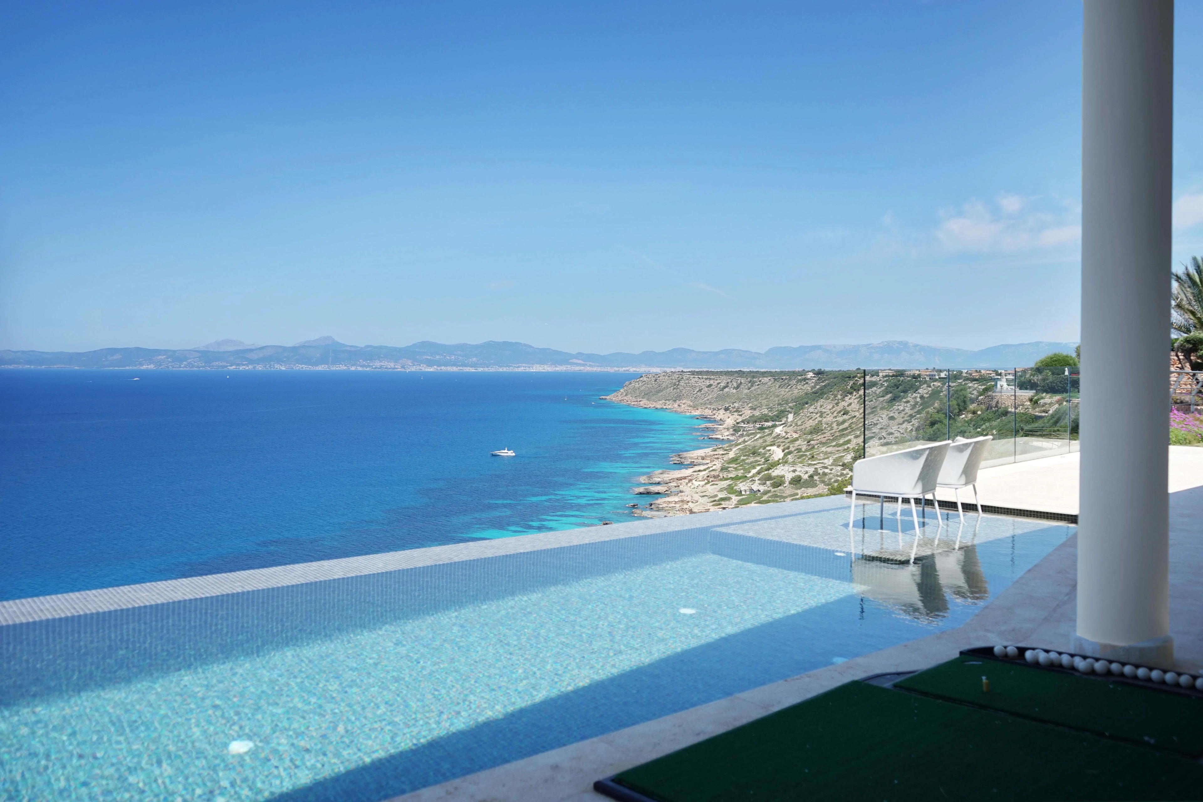 Plaça Perpinya 10, Sa Torre, Mallorca, Illes Balears 07609, Spain - villa-sunset-mallorca-spain-24_uwghsv