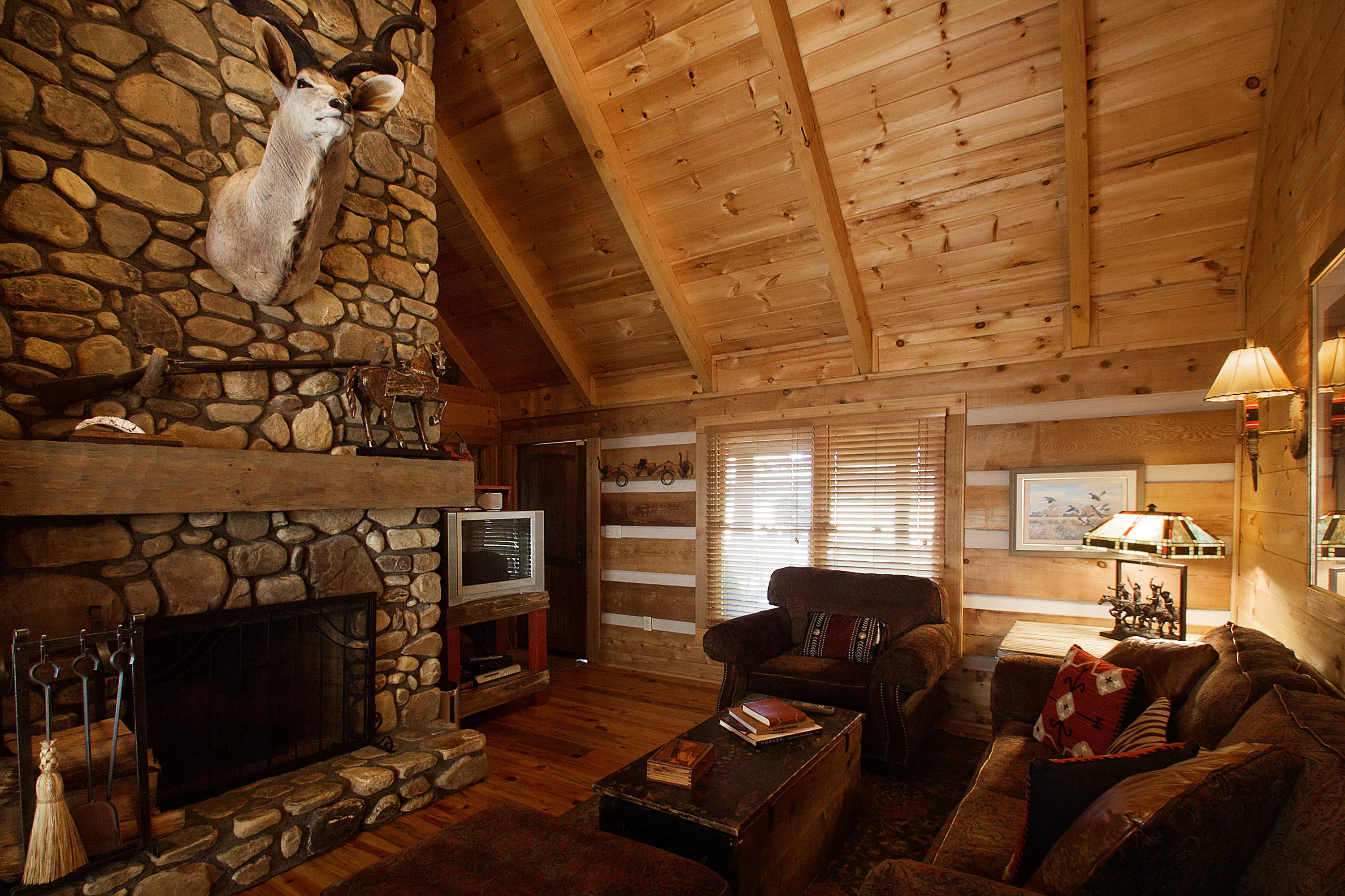 196 Old Stagecoach Lane, Statesville, North Carolina 28625 - 1-bunkhouseimg_3106-copy_qqgqi7