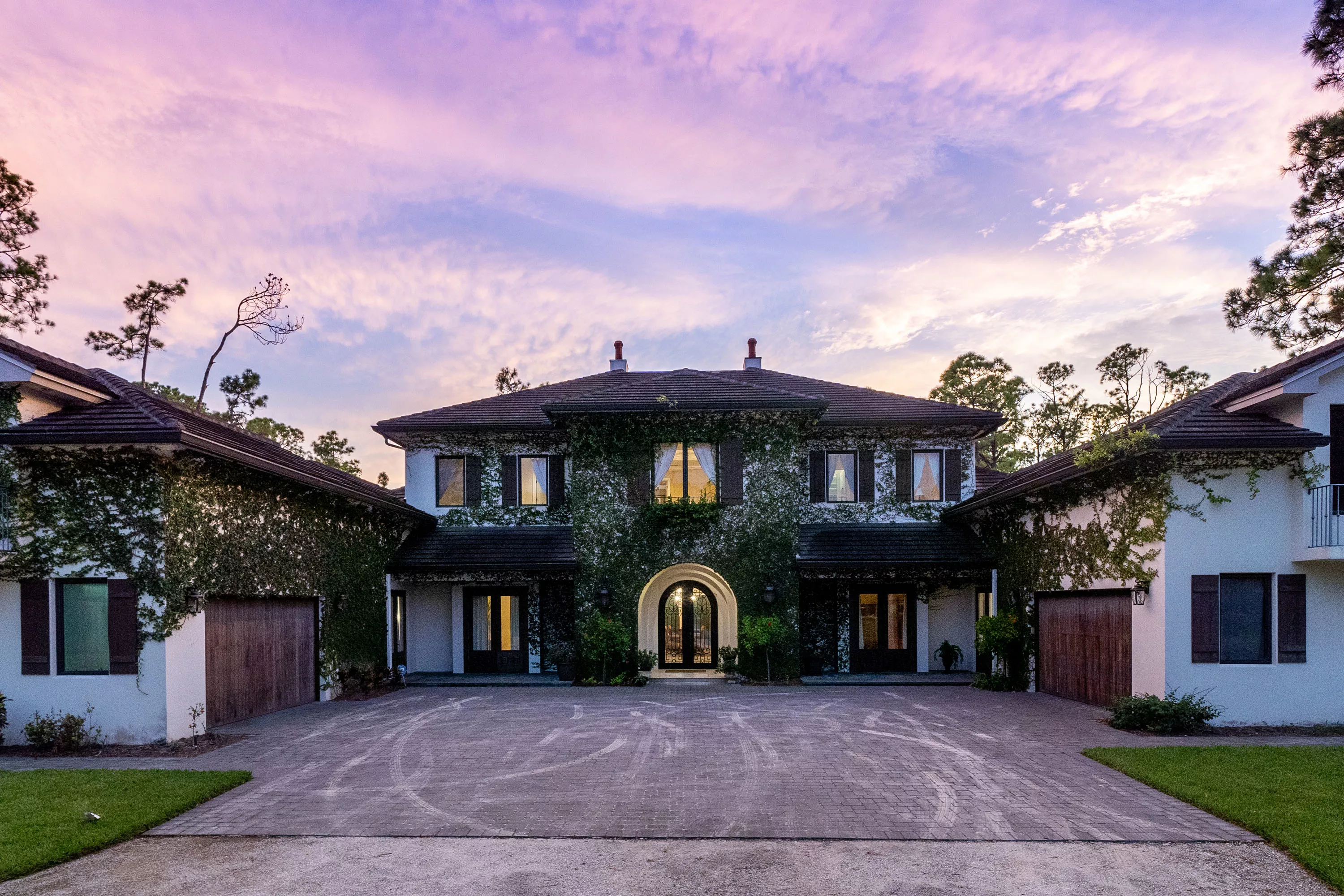 5190 Teak Wood Drive, Naples, Florida 34119 - 5190-teak-wood-drive-naples-florida01_ubzgmq