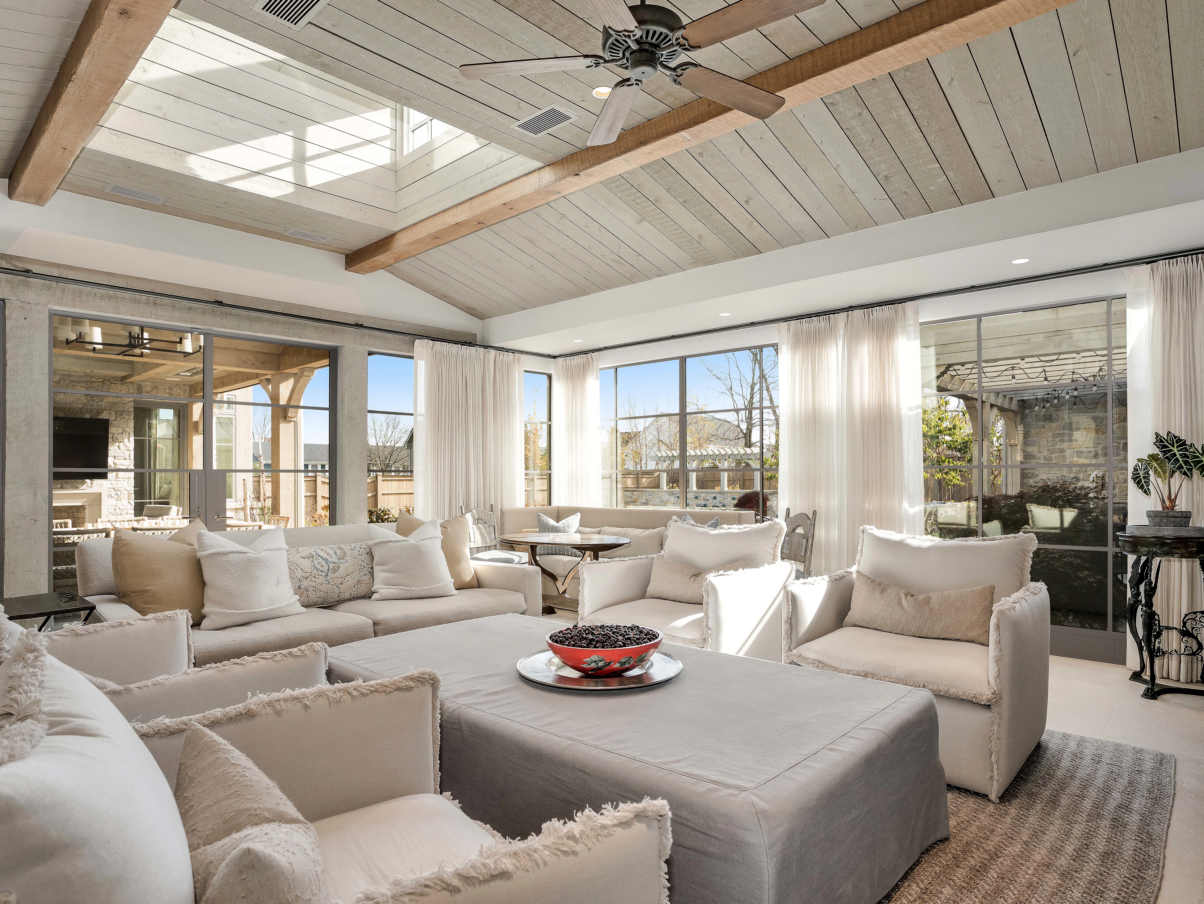 222 W Van Buren Ave, Naperville, Near Chicago, Illinois 60540 - 9_-_DSC00490_hc0tpp