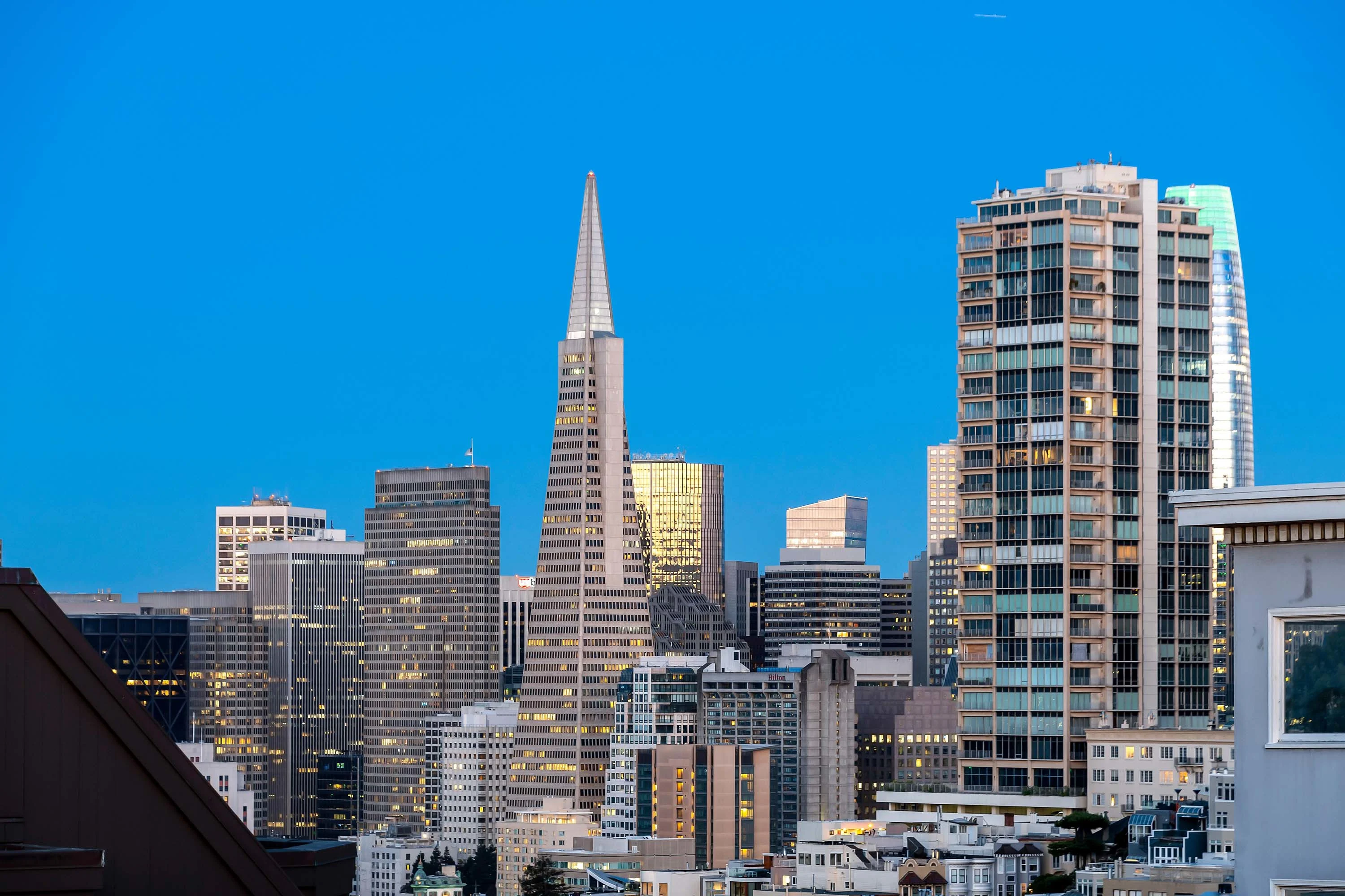 2323 Hyde Street, San Francisco, California 94109 - 24_-_04._f8_TWILIGHT_2323HydeSt_071_noww5s