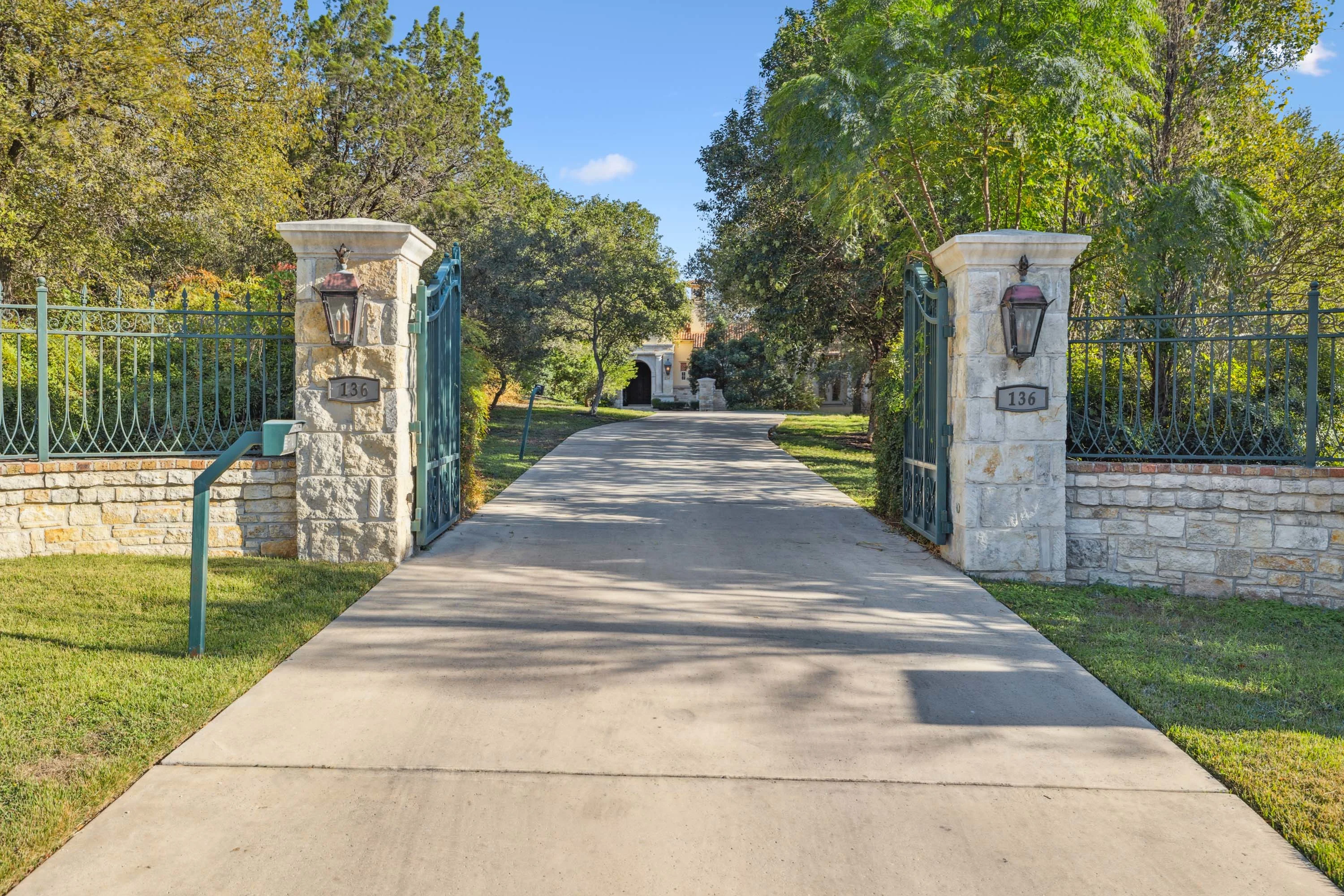 136 S Tower Drive, Hill Country Village, San Antonio Area, Texas 78232 - 04_136_S_Tower_n7fhte