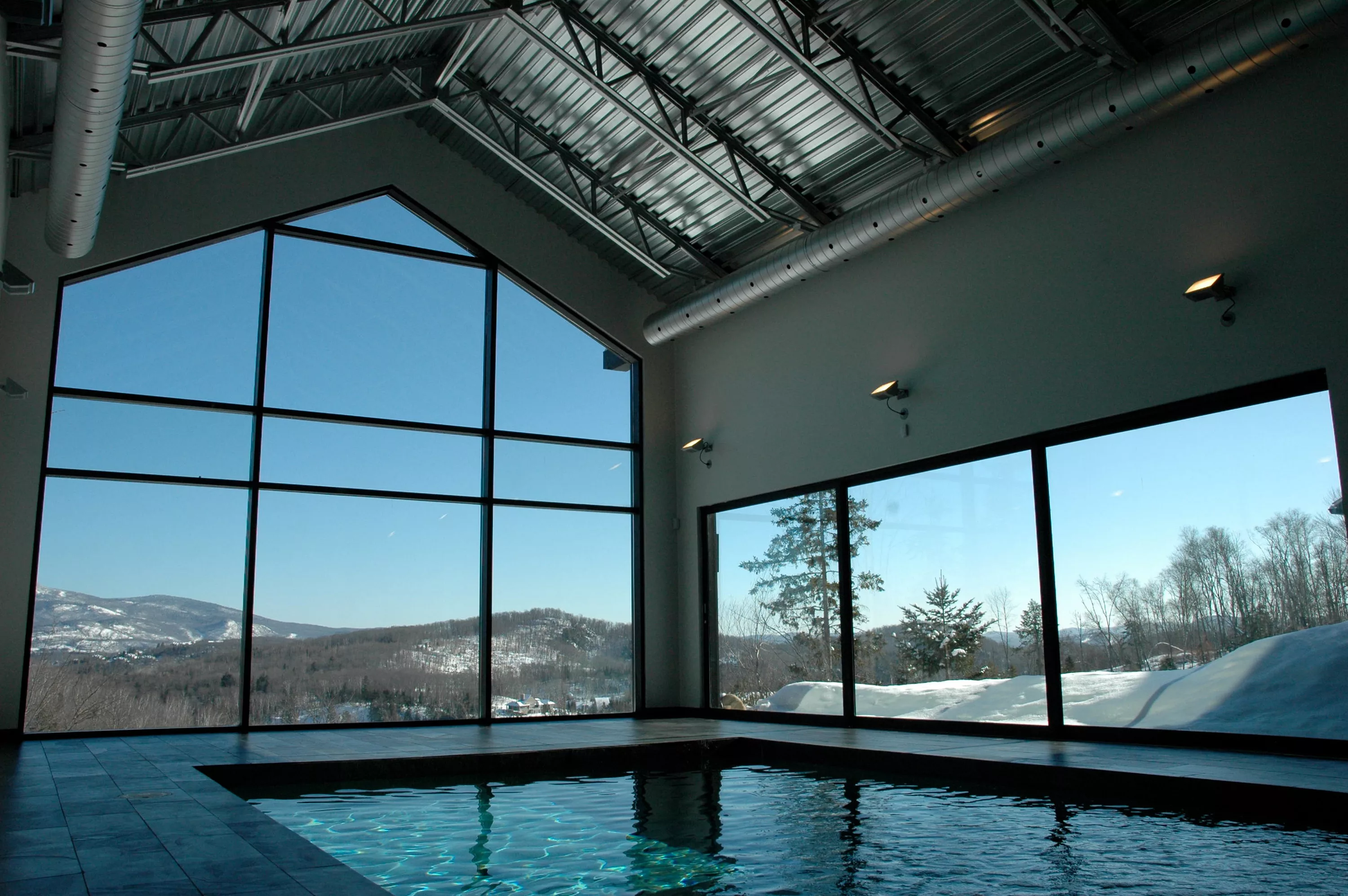 11 Chemin Killarney, Mont-tremblant, Quebec J8E 0C8, Canada - 11_Chemin_Killarney_Mont_Tremblant_Quebec_Canada20_itqywn