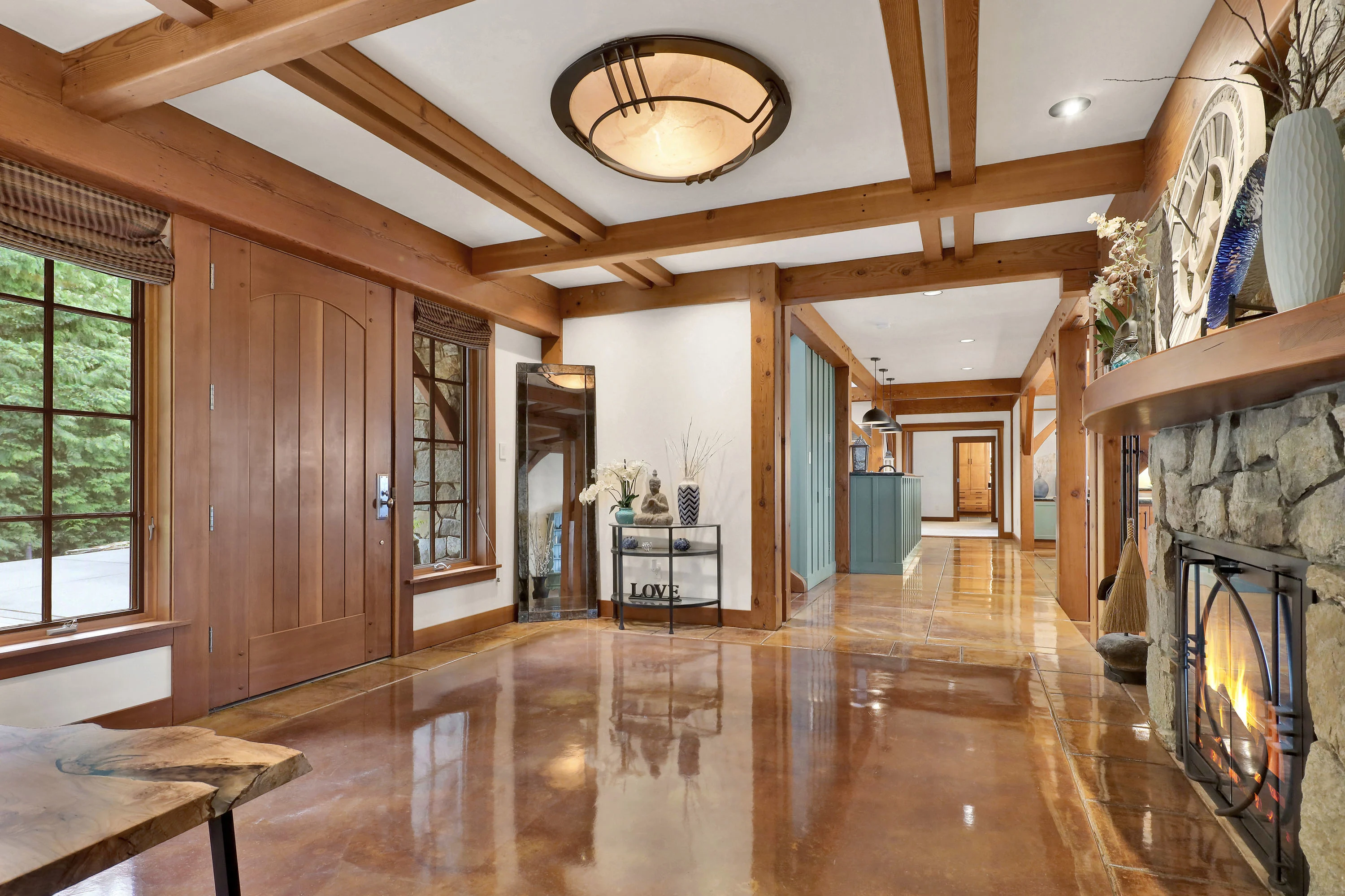 1401 Chuckanut Crest Drive, Bellingham, Near Seattle, Washington 98229 - 1401_Chuckanut_Crest_Drive_05_grclaw