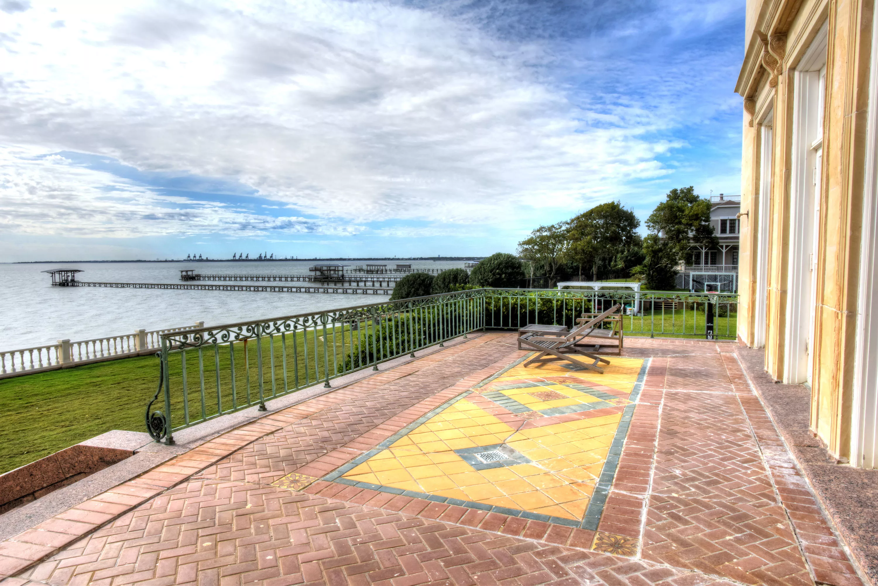 515 Bayridge Road, The Governor Ross Sterling Mansion, Texas 77571 - Ross-Sterling-Mansion-14-01-22-44-4444_zeg6t9