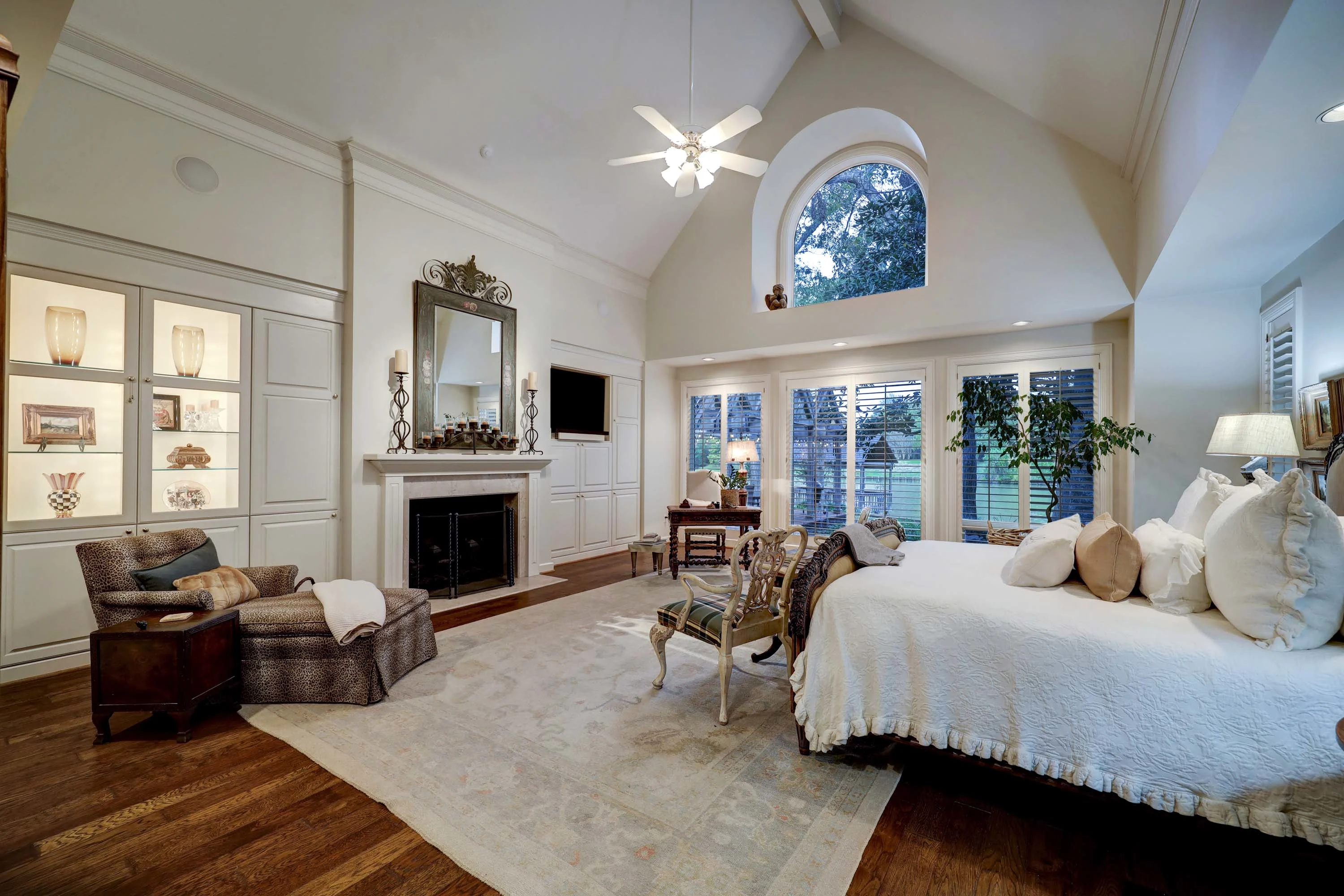 427 West Alkire Lake Drive, Sugar Land, Houston Area, Texas 77478 - 20_-_Alkire_Lake_W_427_IMG_054_1_1Primary_Room_lisykr